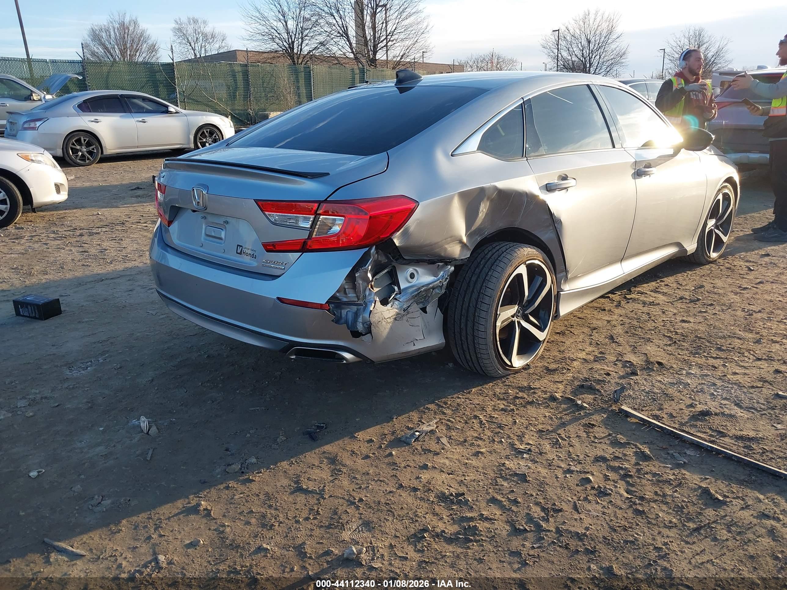 HONDA ACCORD image 4