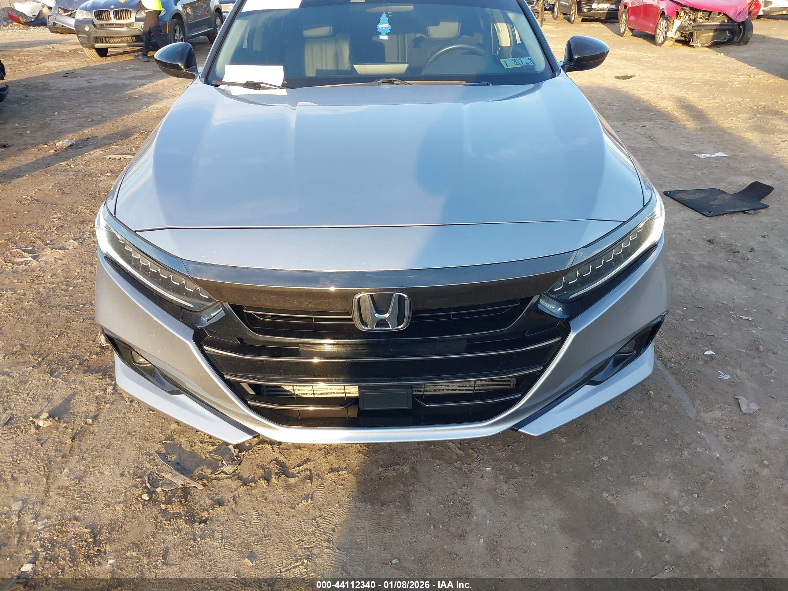 HONDA ACCORD image 6