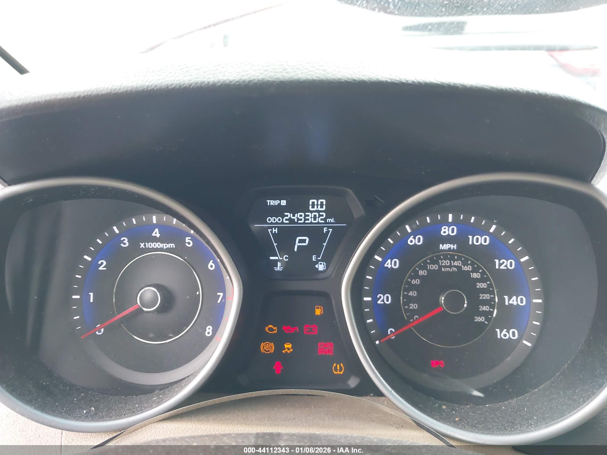 HYUNDAI ELANTRA image 7