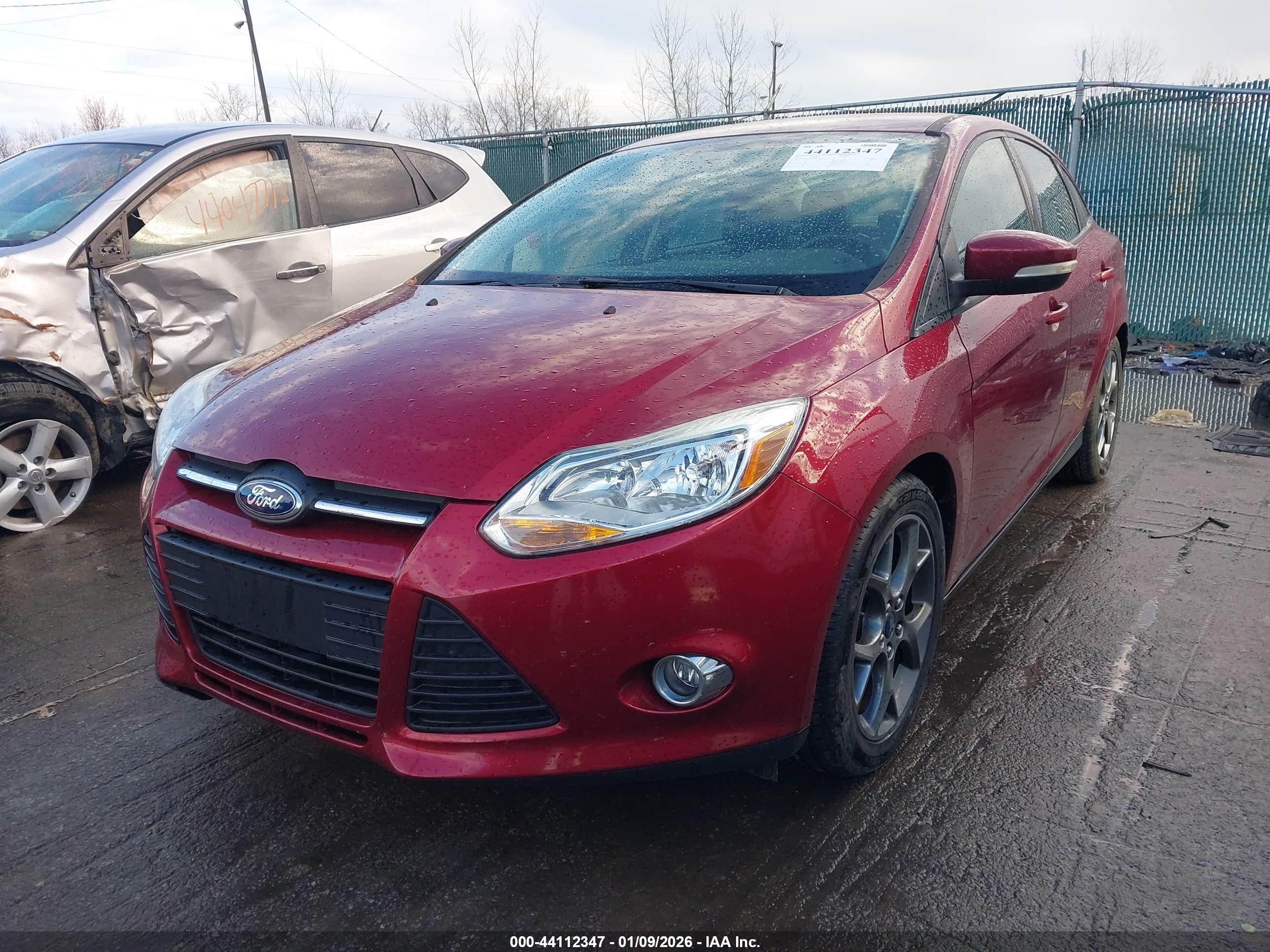 FORD FOCUS image 2