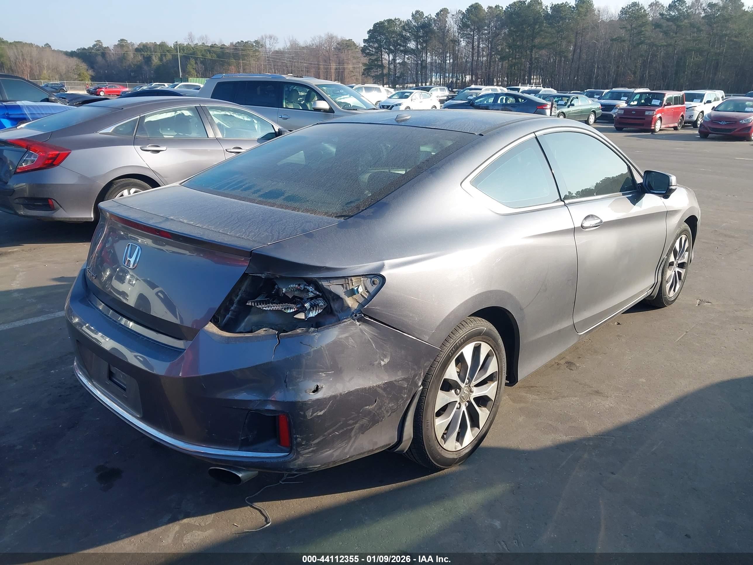 HONDA ACCORD image 4