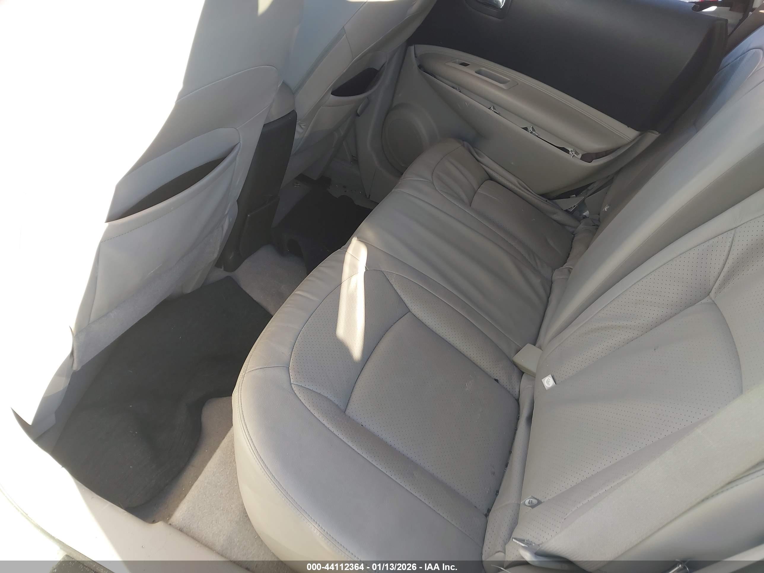 NISSAN ROGUE image 8