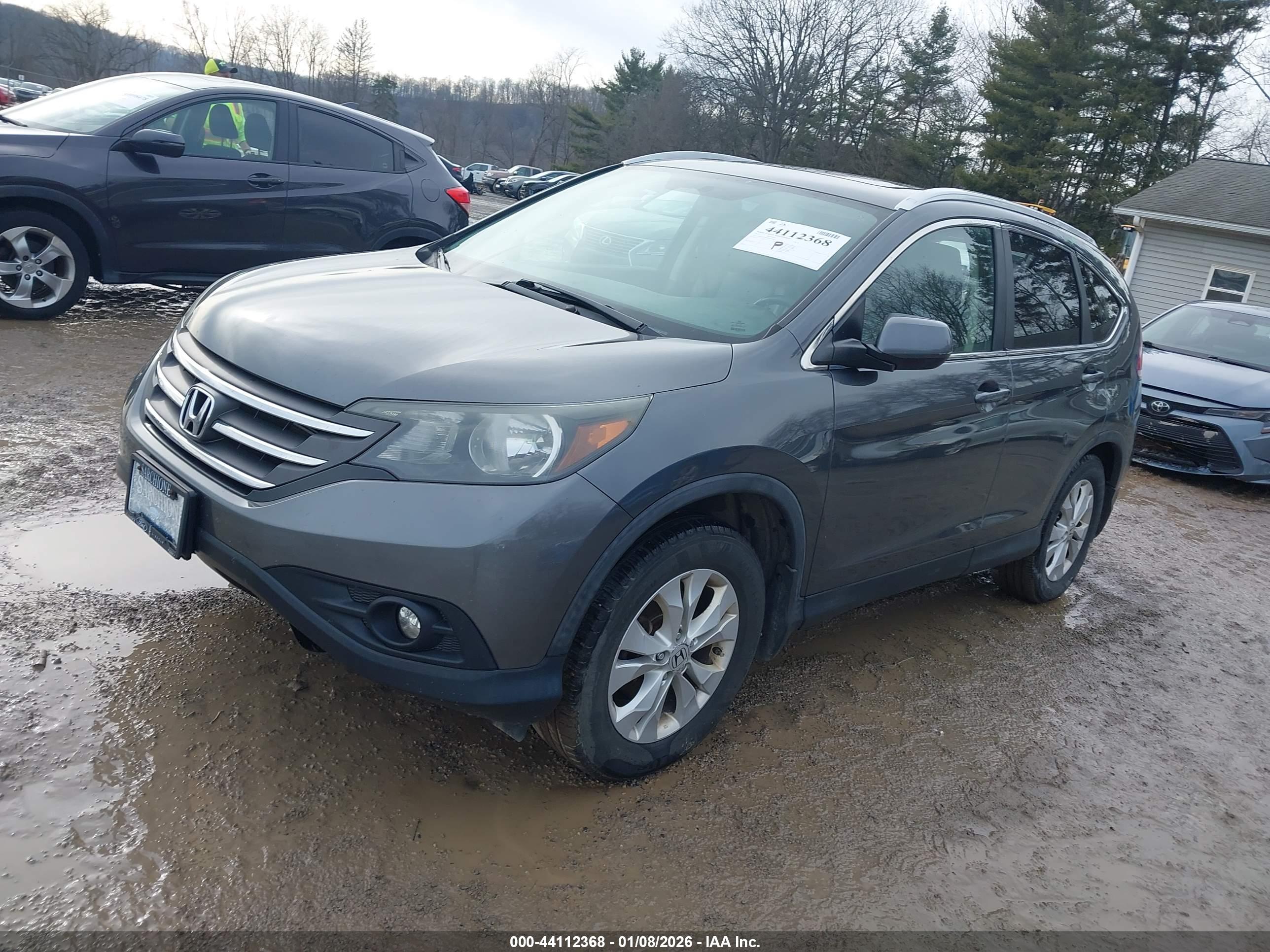 HONDA CR-V image 2