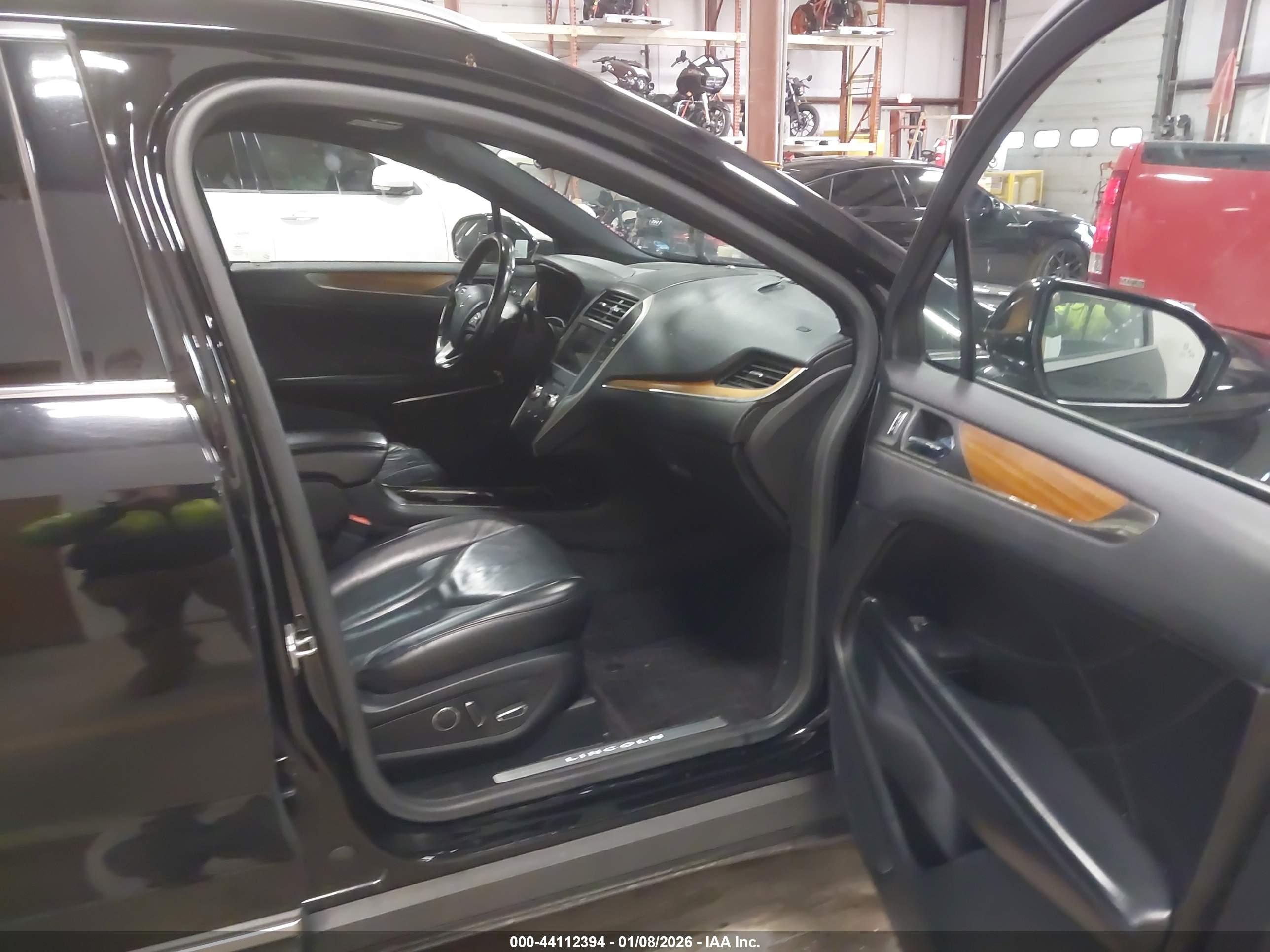 LINCOLN MKC image 5