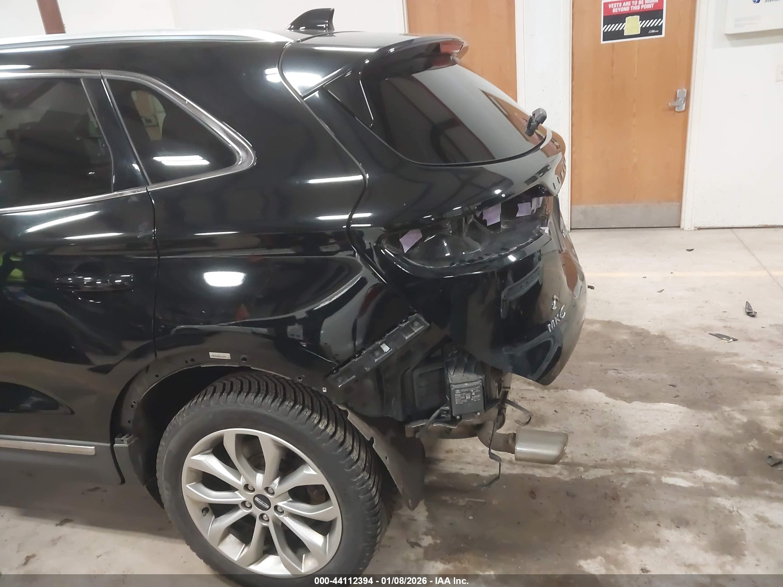 LINCOLN MKC image 6