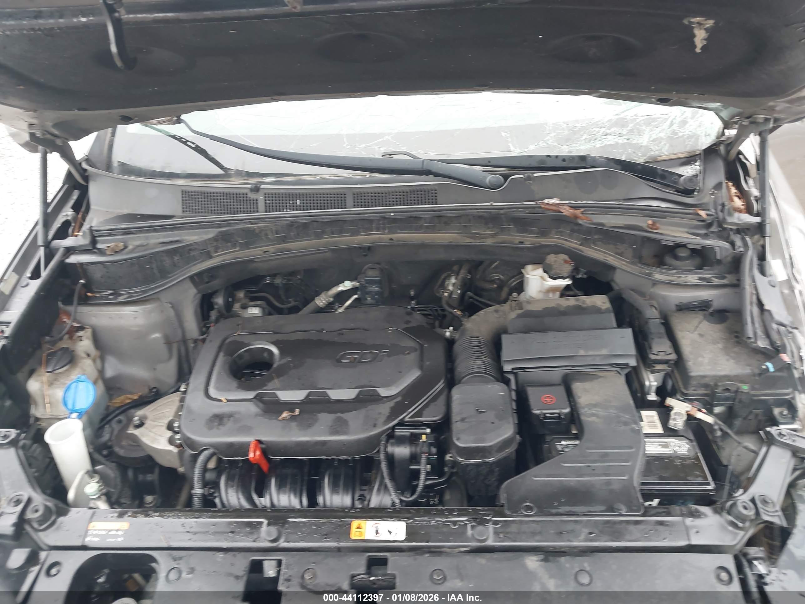 HYUNDAI SANTA image 10