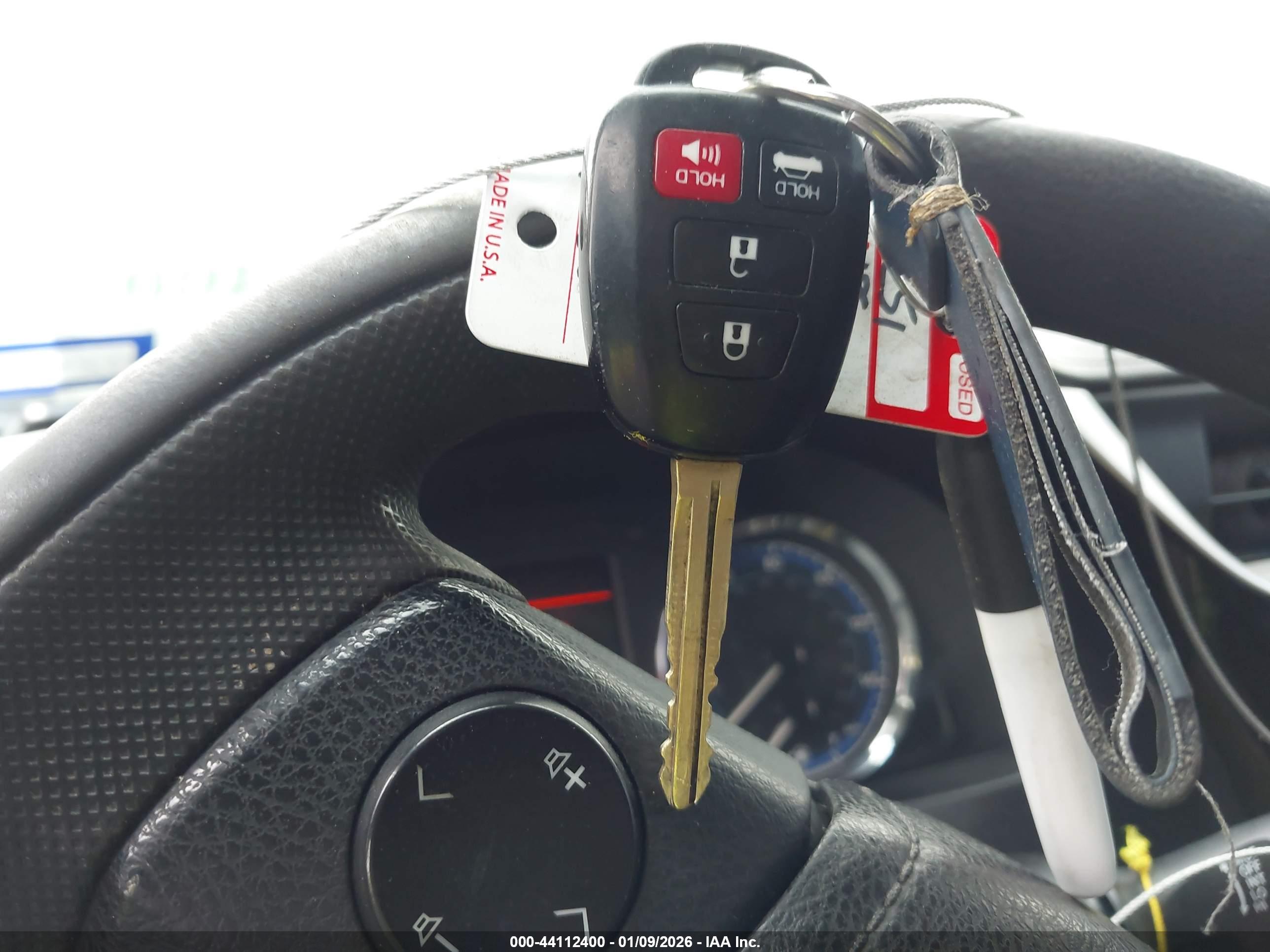TOYOTA COROLLA image 11