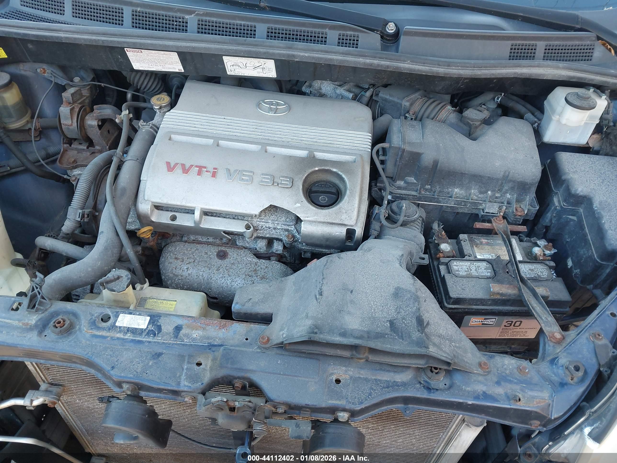 TOYOTA SIENNA image 10