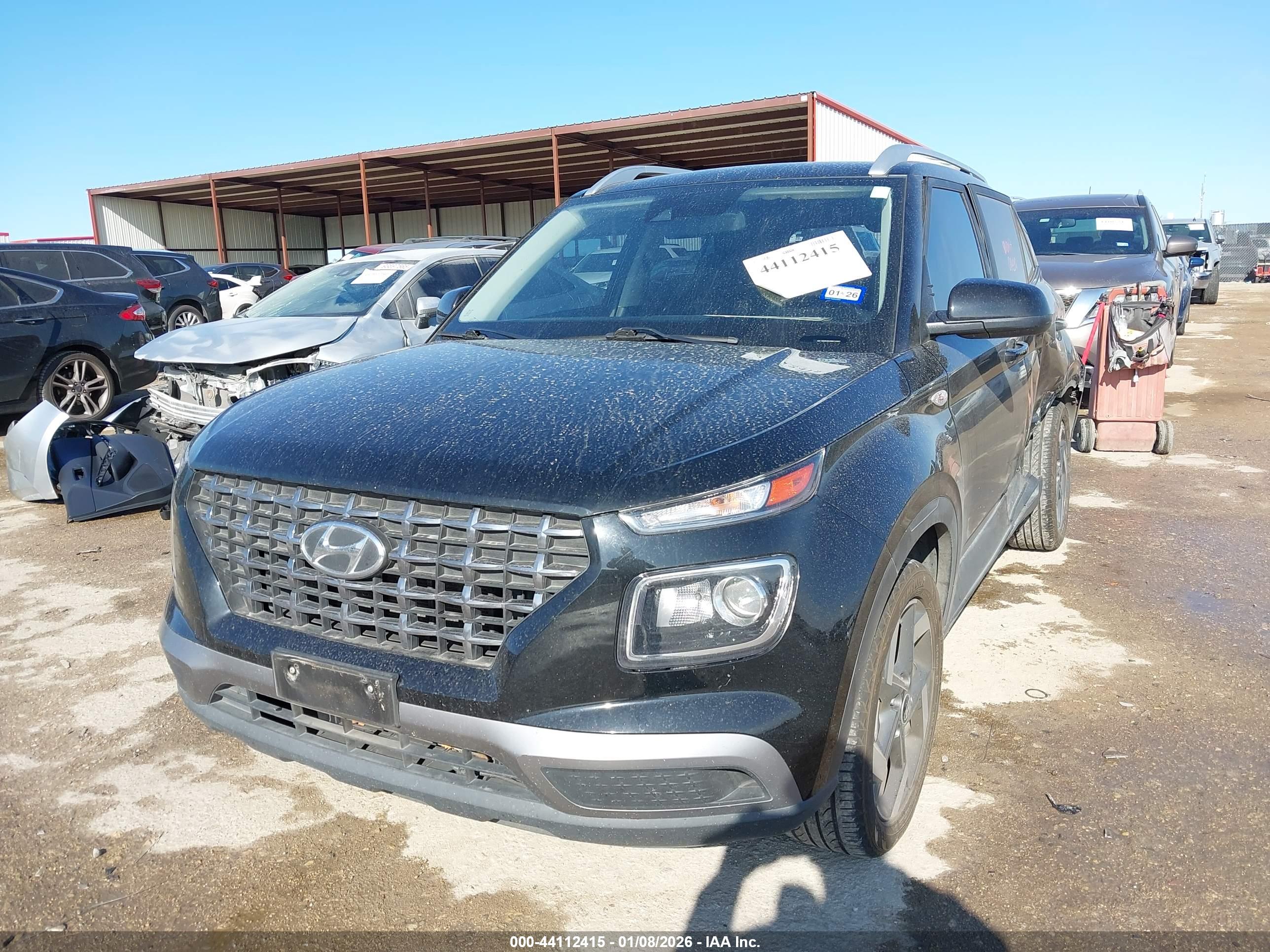 HYUNDAI VENUE image 2