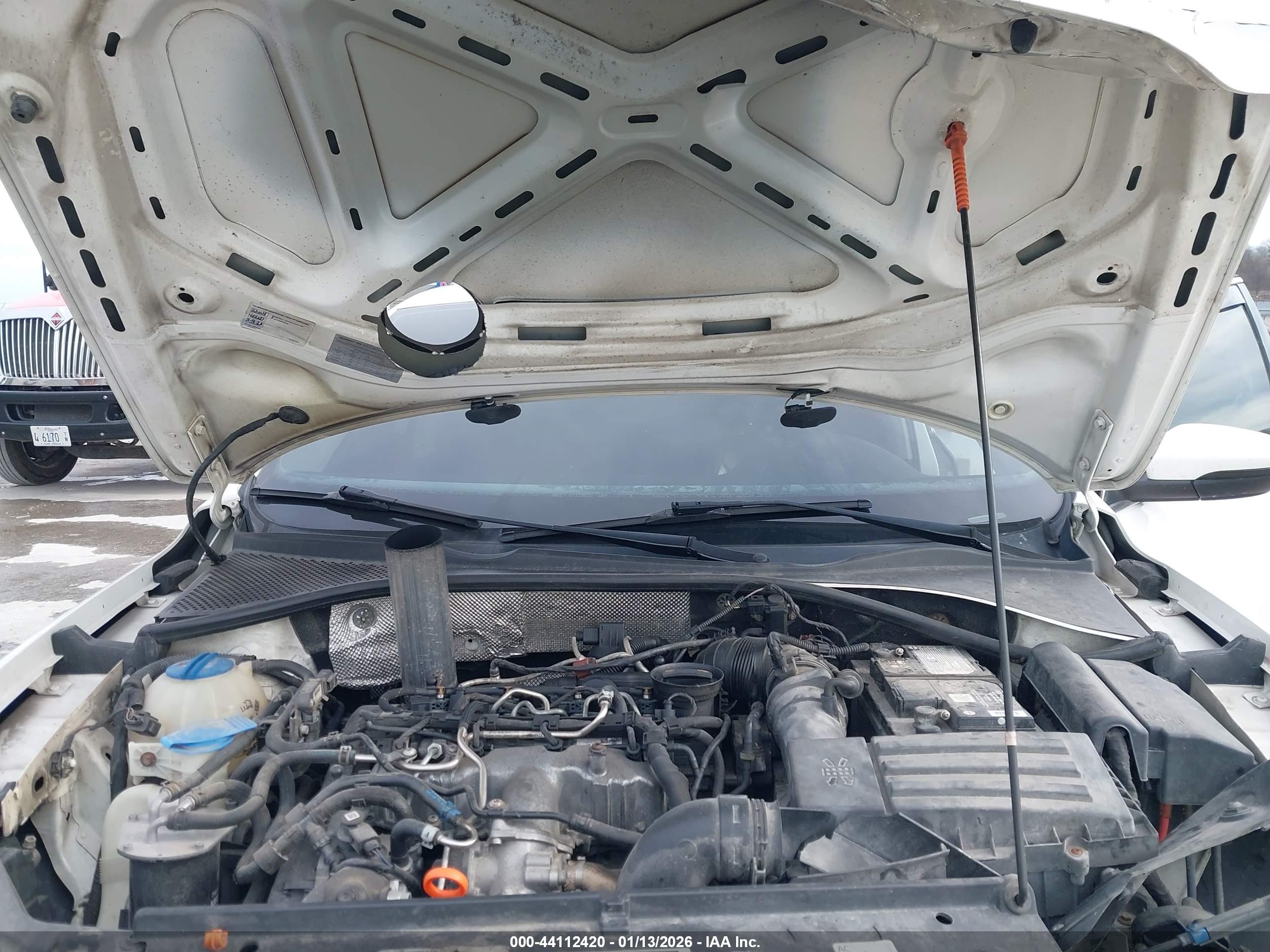 VOLKSWAGEN PASSAT image 10