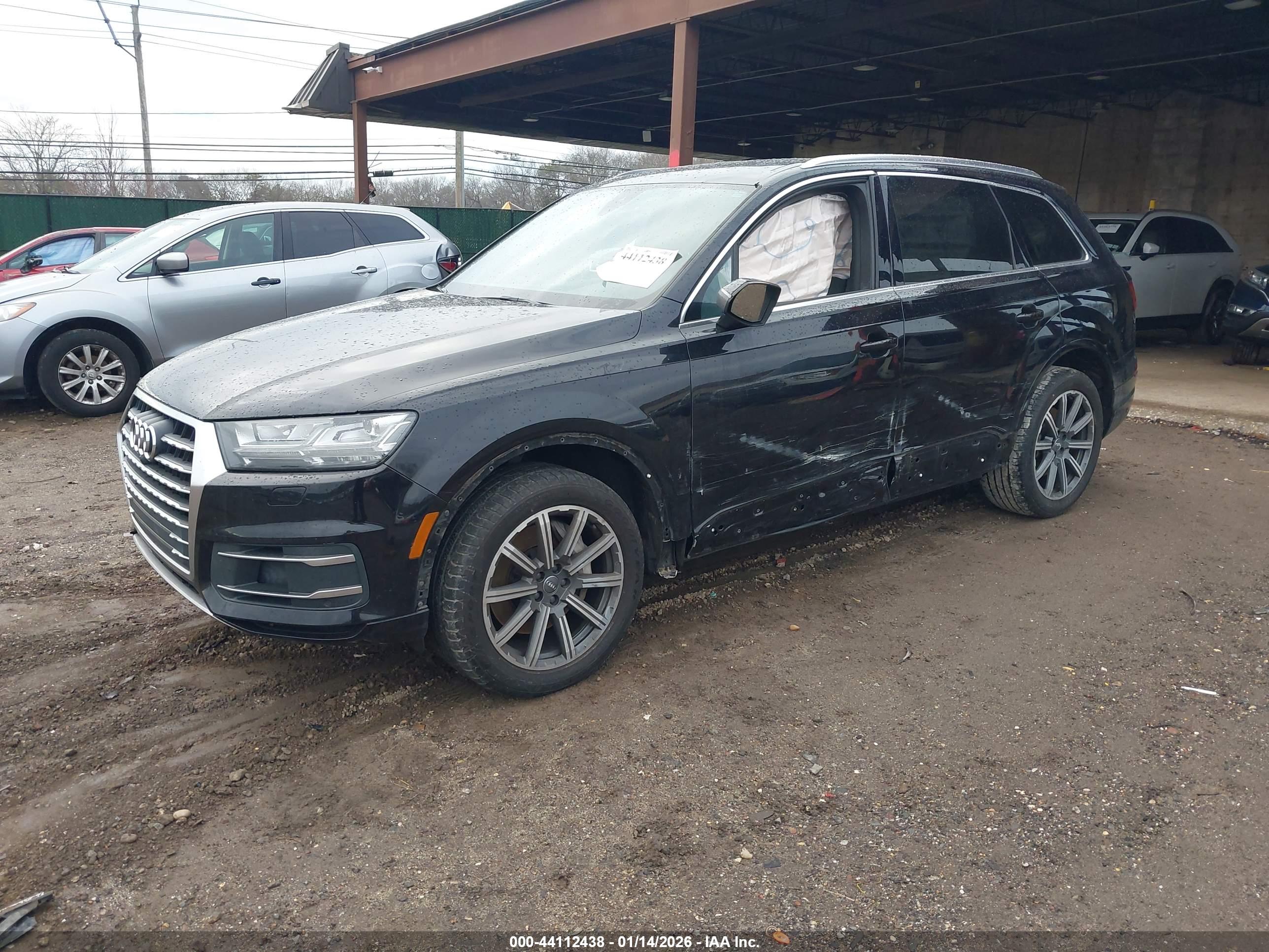AUDI Q7 image 2