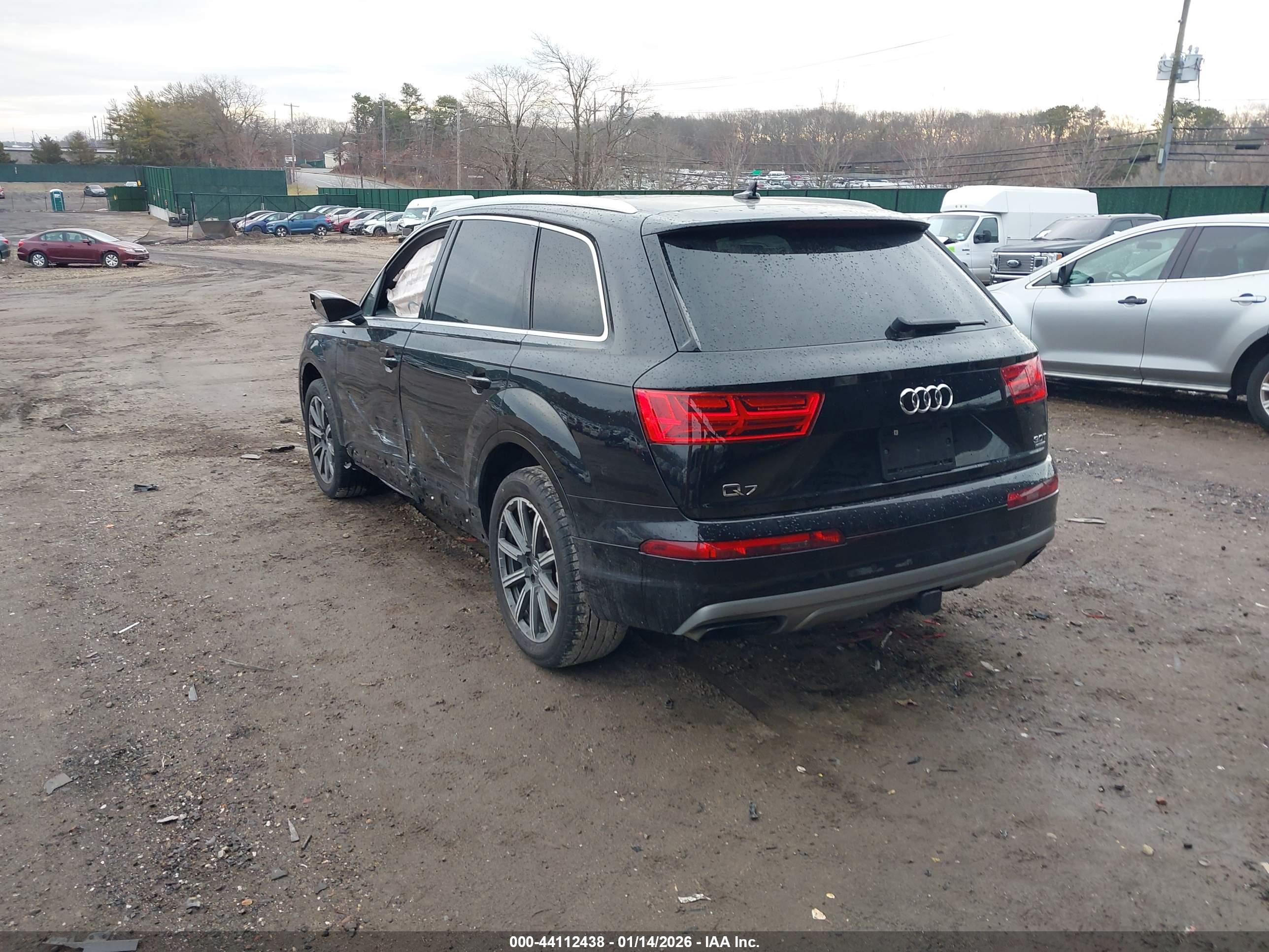 AUDI Q7 image 3