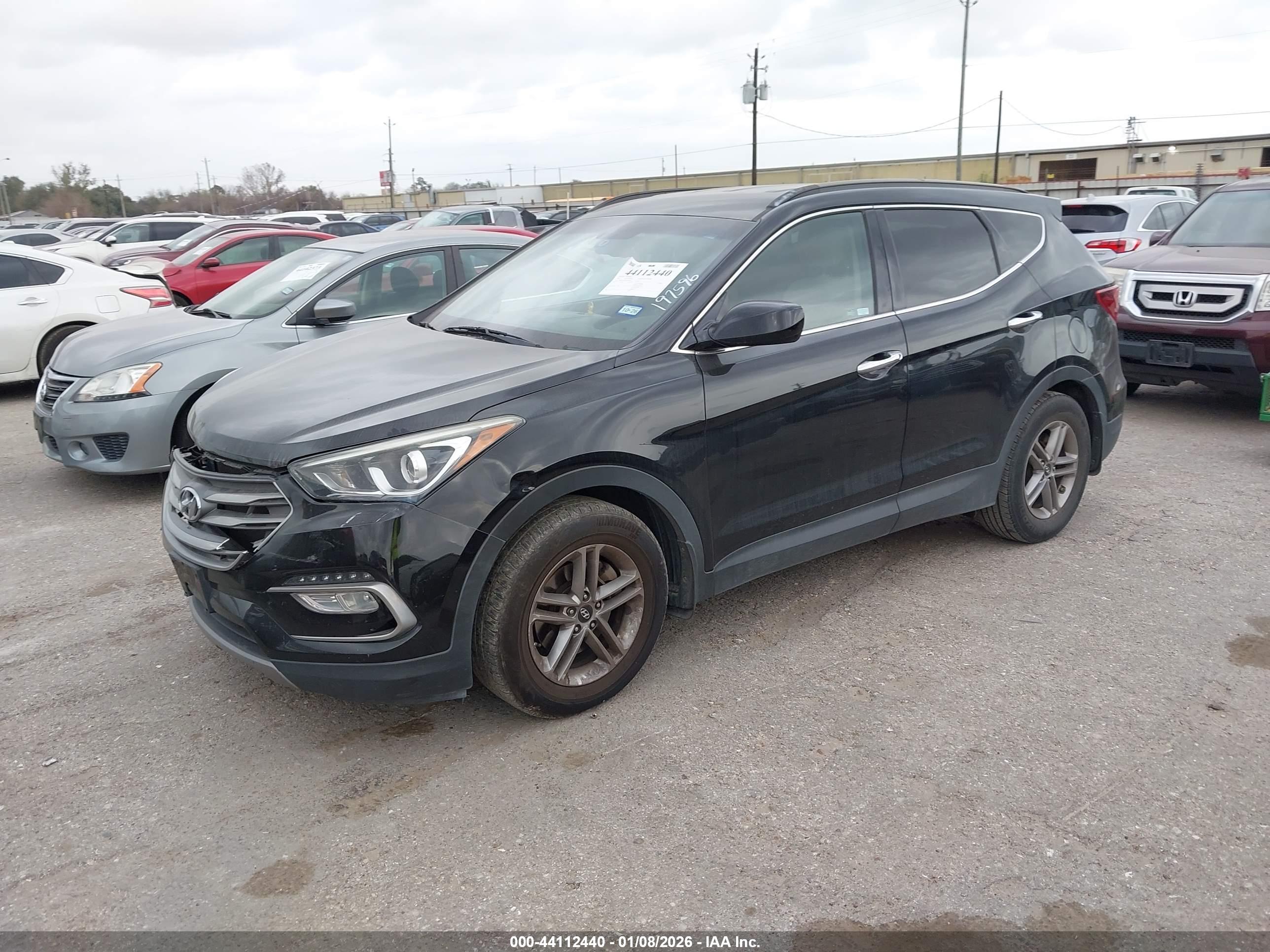 HYUNDAI SANTA image 2