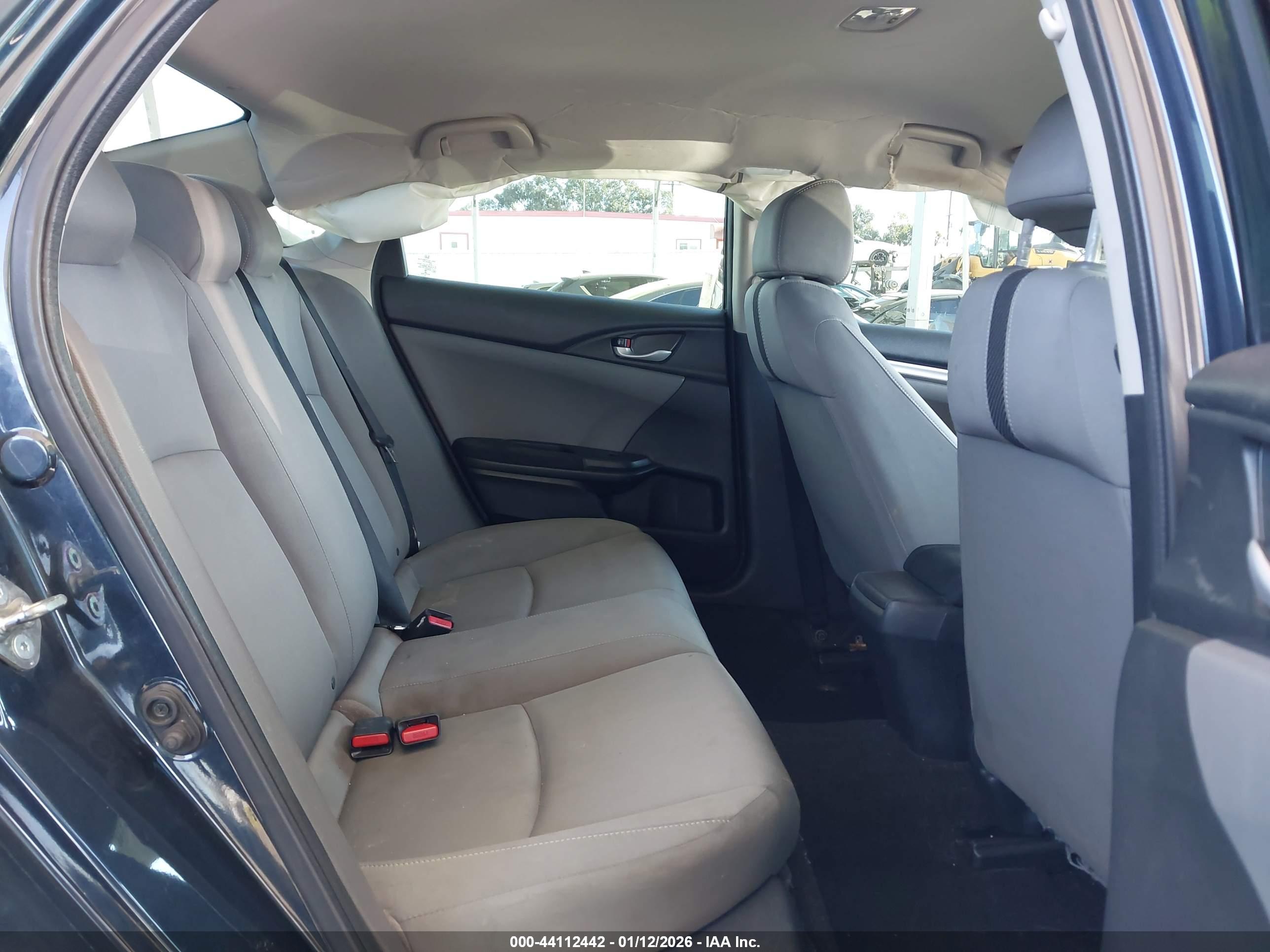 HONDA CIVIC image 8