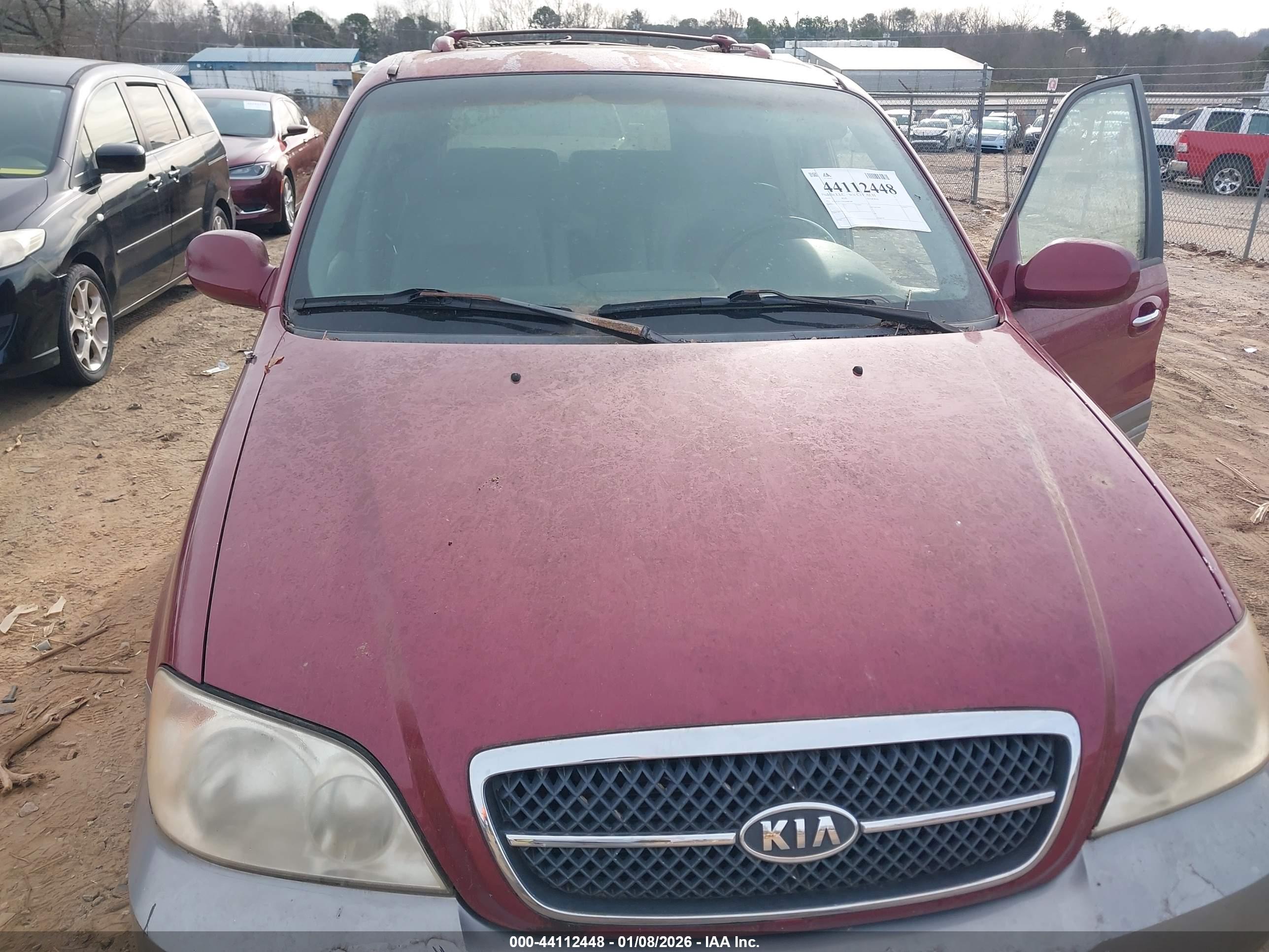 KIA SEDONA image 10