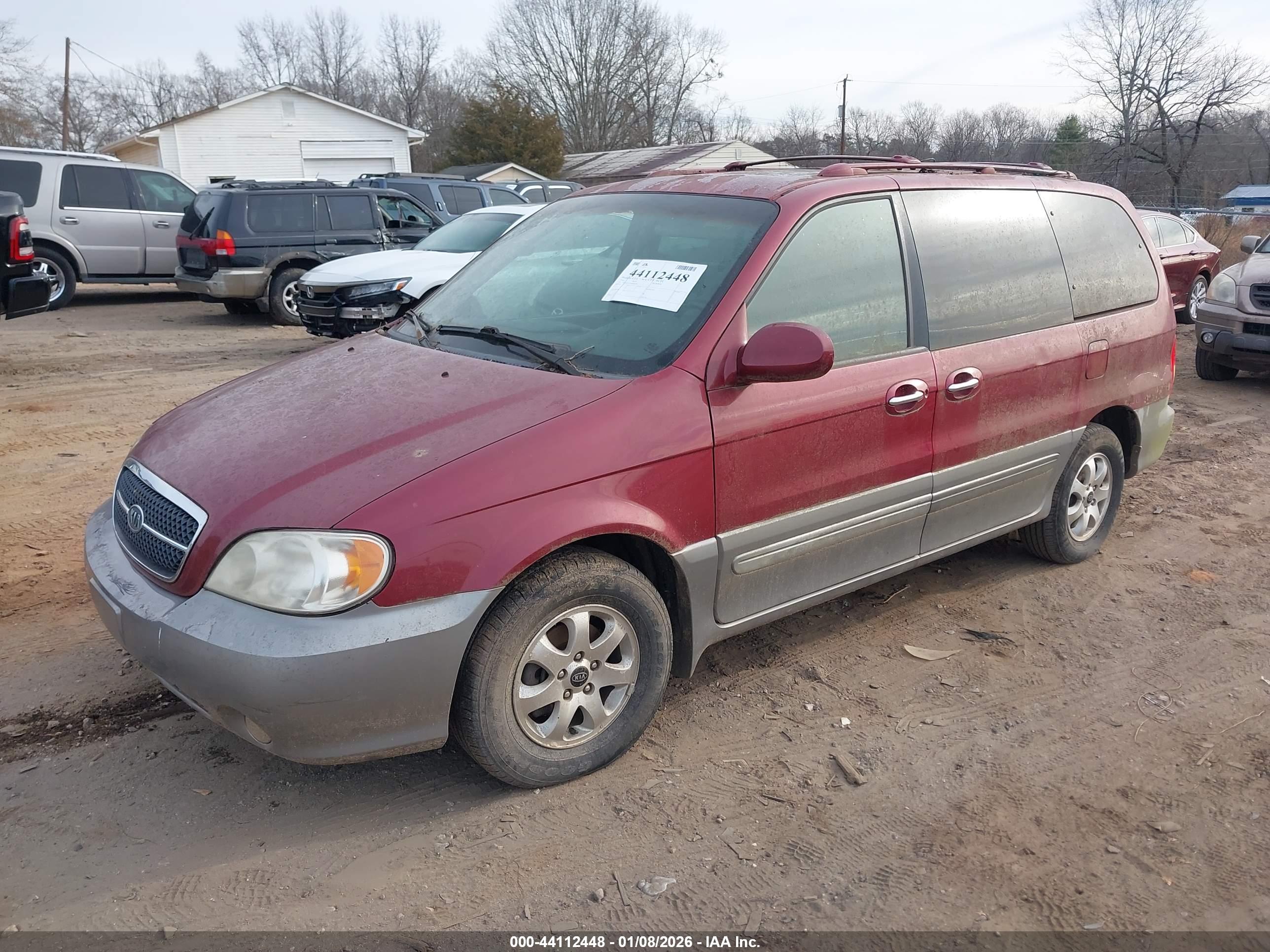 KIA SEDONA image 2