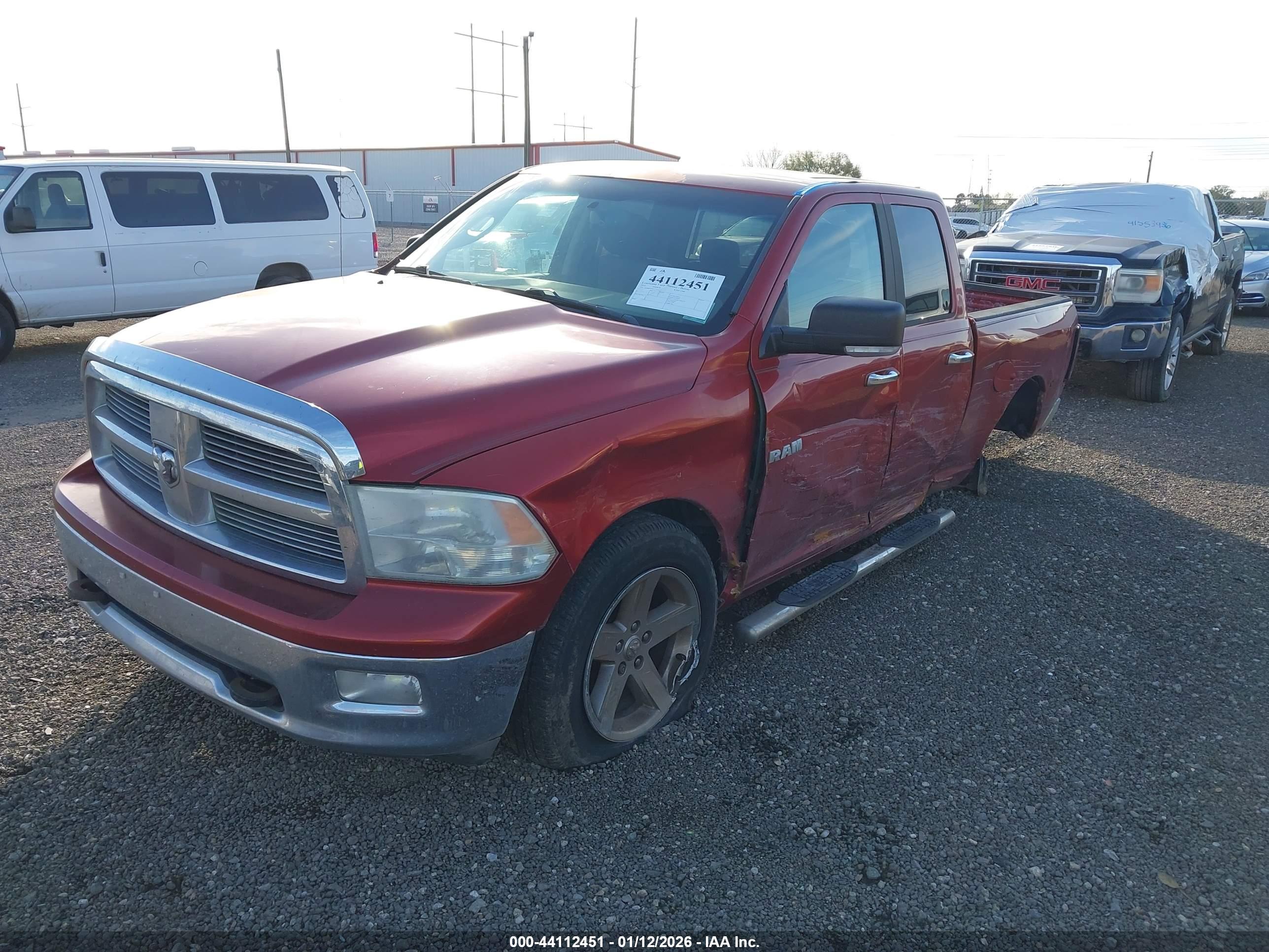 DODGE RAM image 2