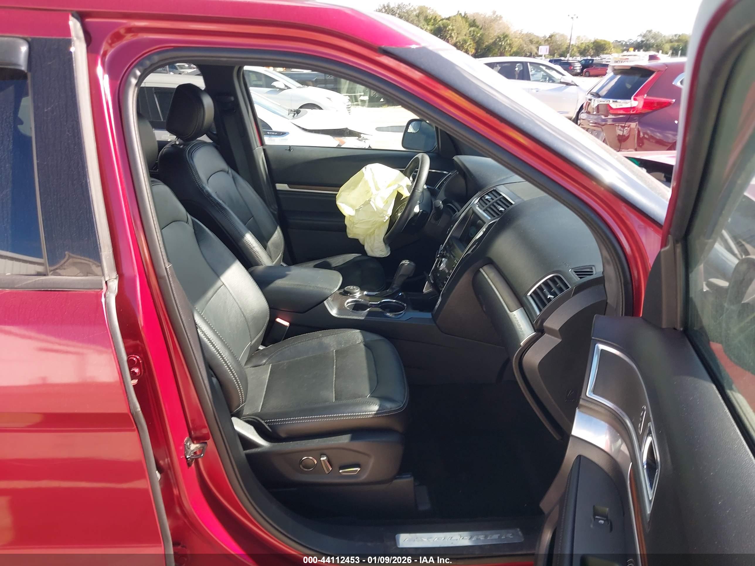 FORD EXPLORER image 5