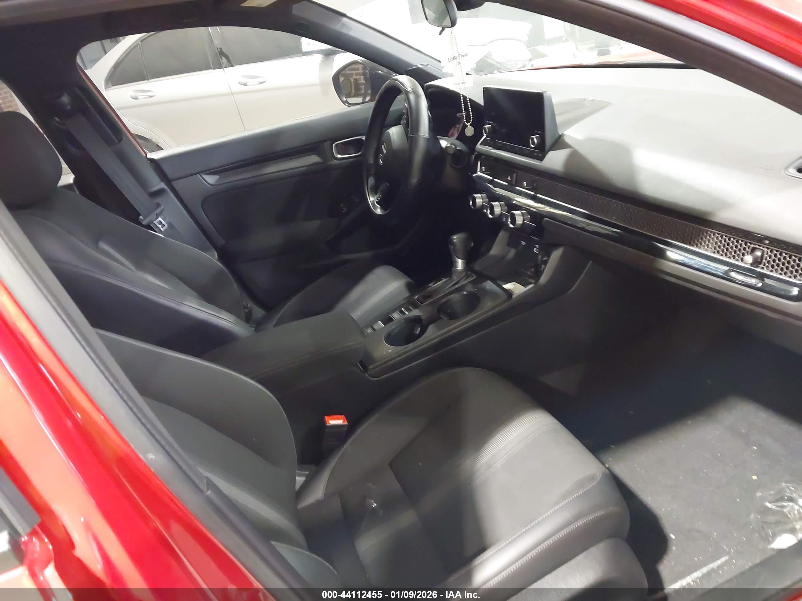 HONDA CIVIC image 5