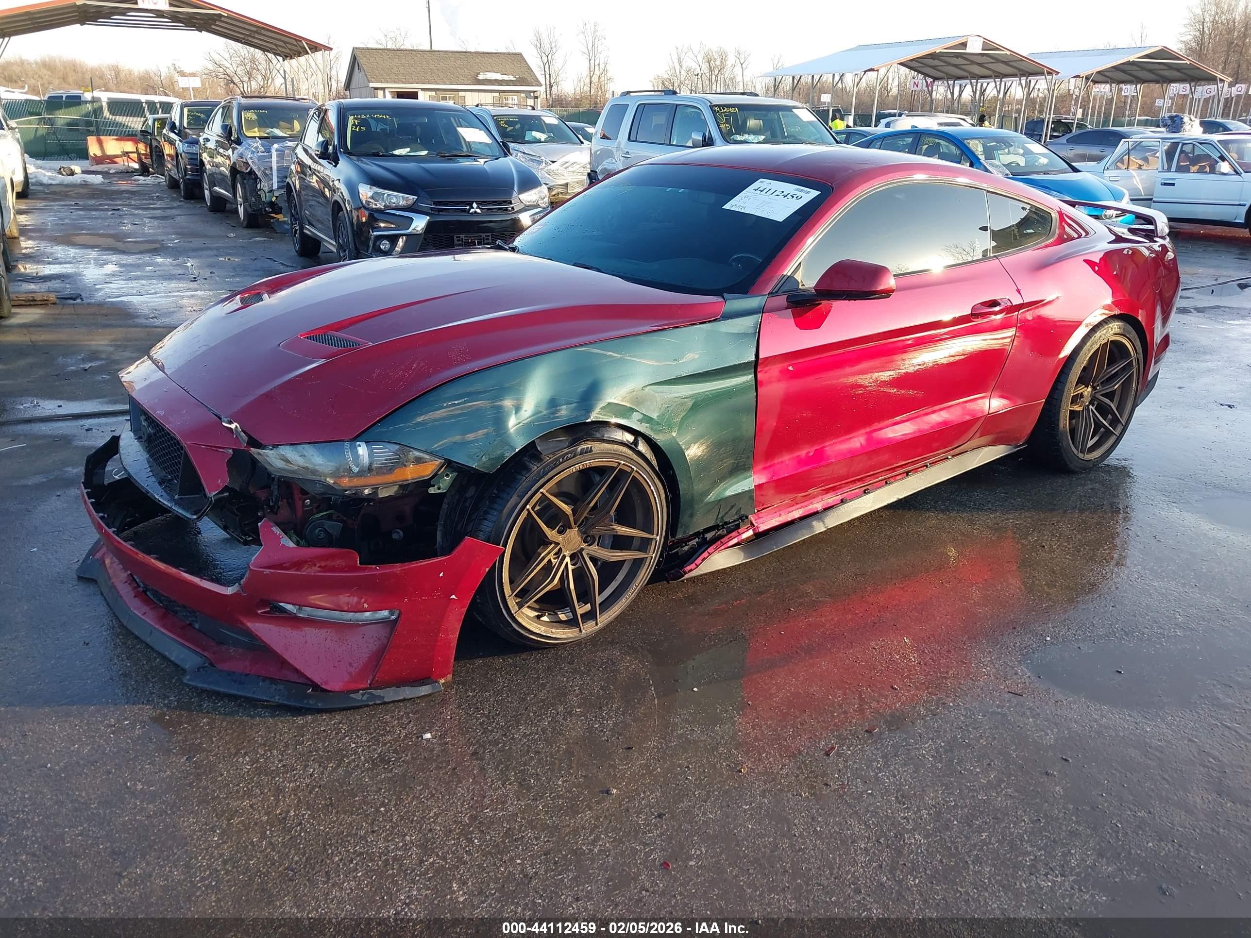 FORD MUSTANG image 2