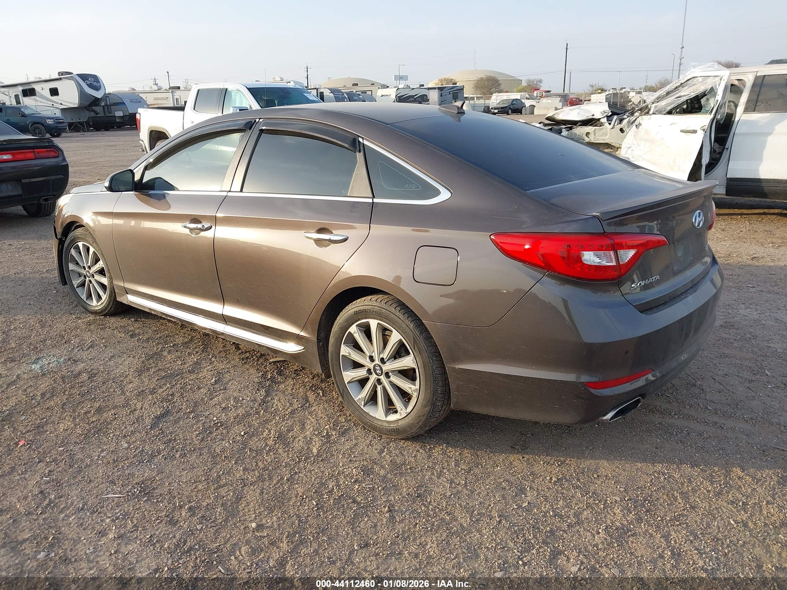 HYUNDAI SONATA image 3