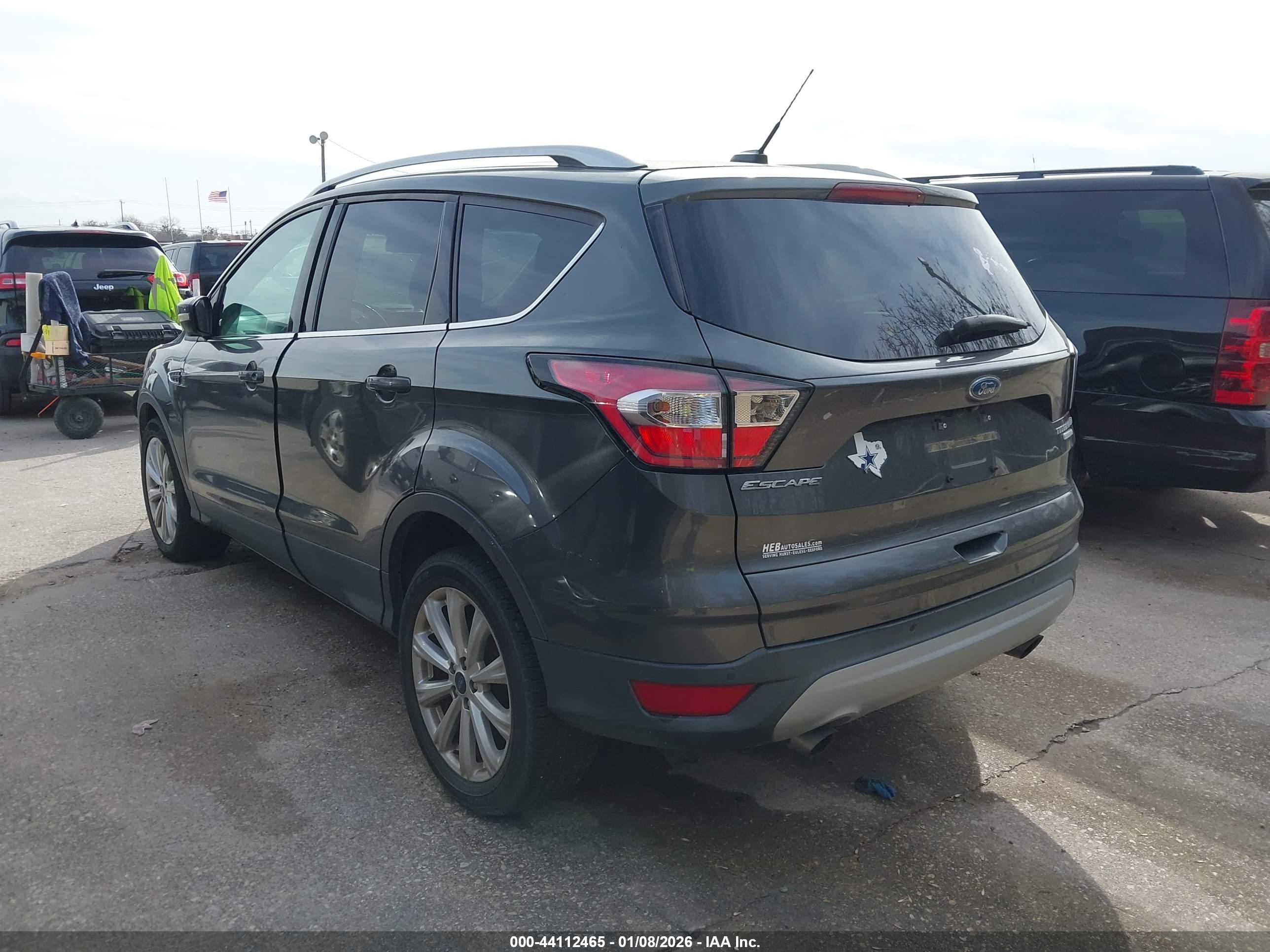 FORD ESCAPE image 3