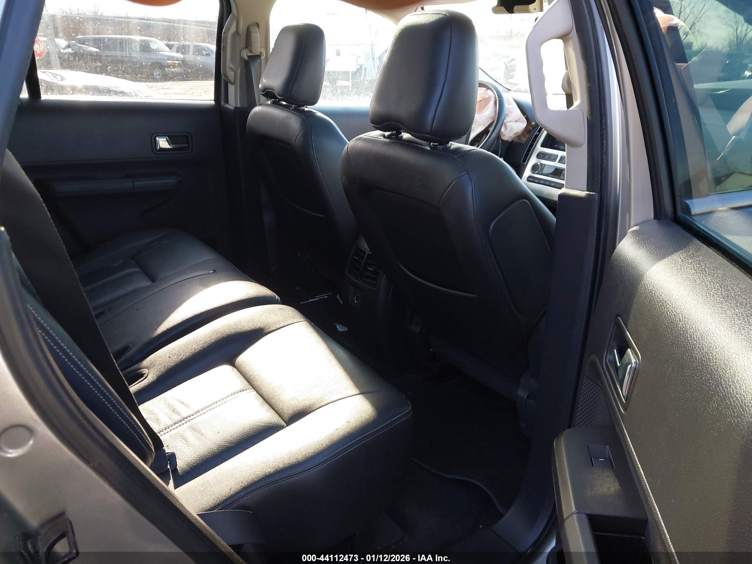 FORD EDGE image 8