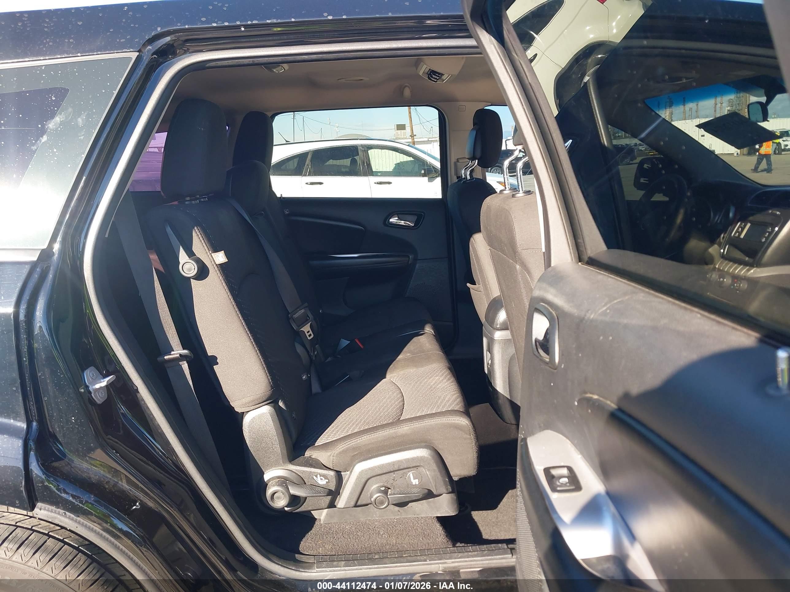 DODGE JOURNEY image 8