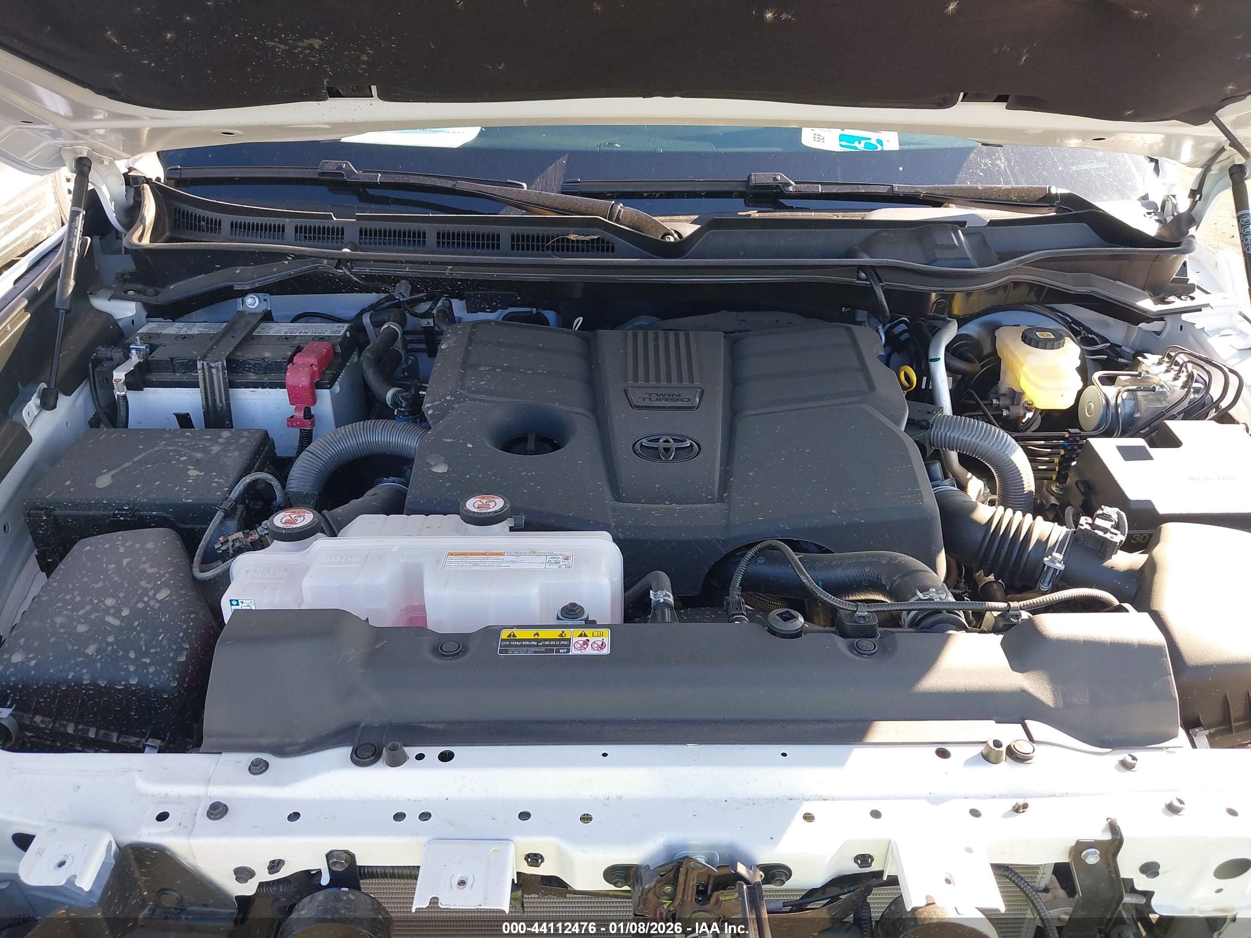 TOYOTA TUNDRA image 10
