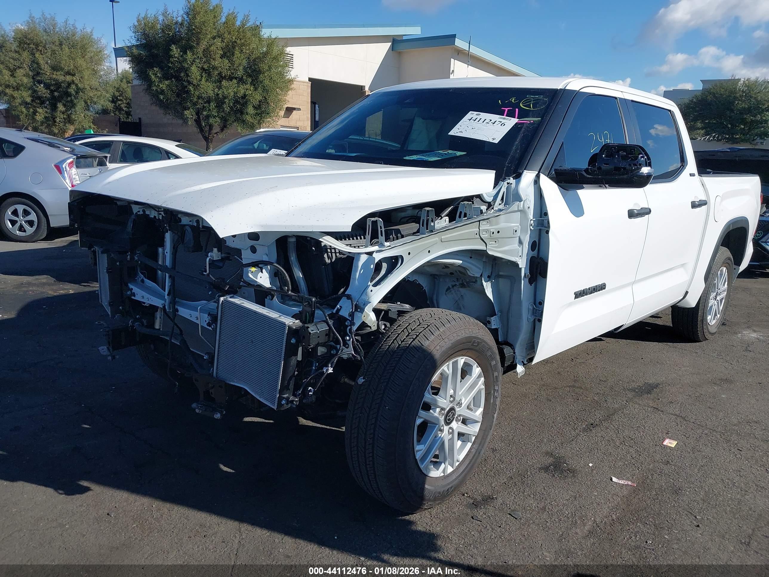 TOYOTA TUNDRA image 6