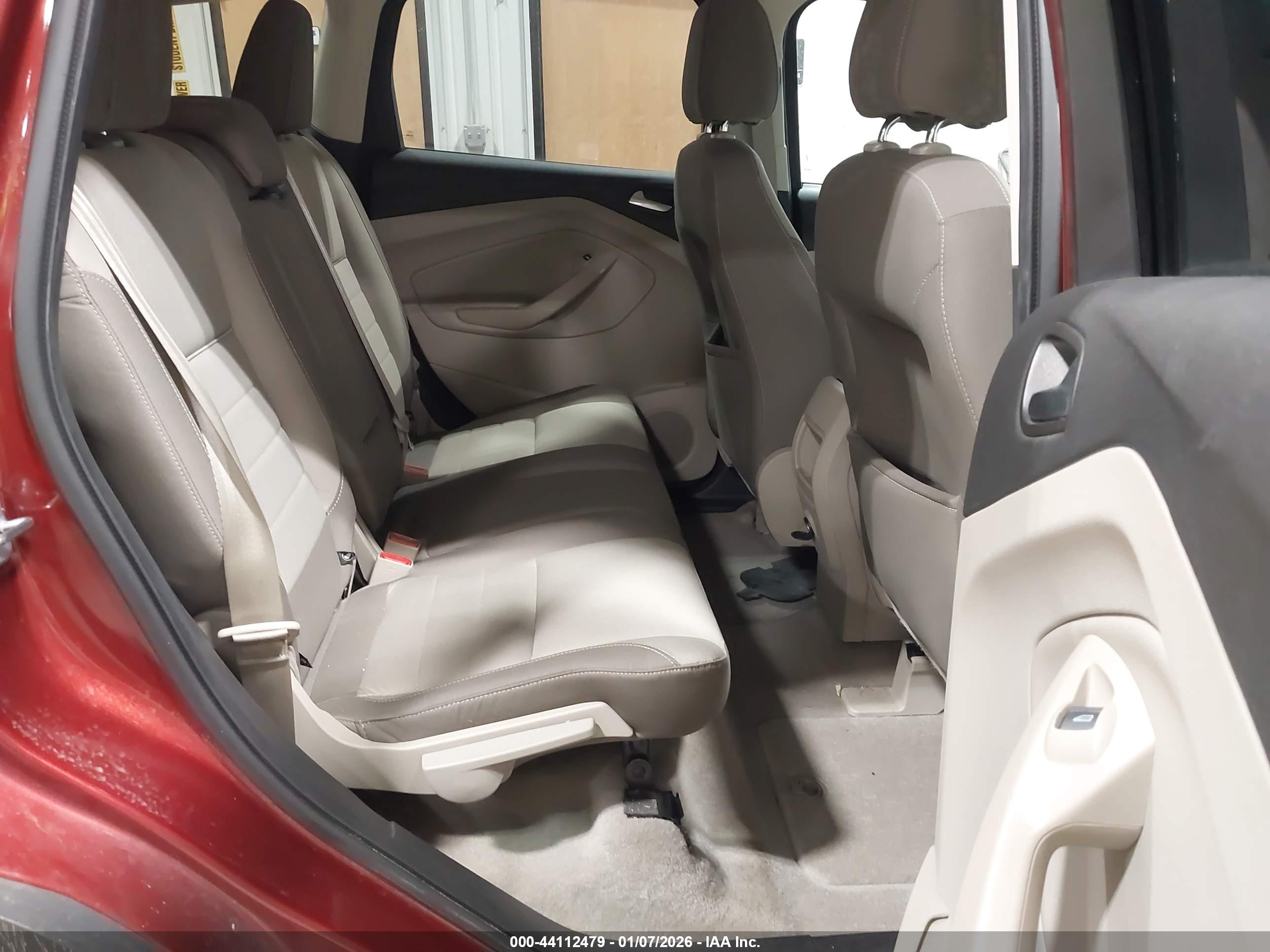 FORD ESCAPE image 8