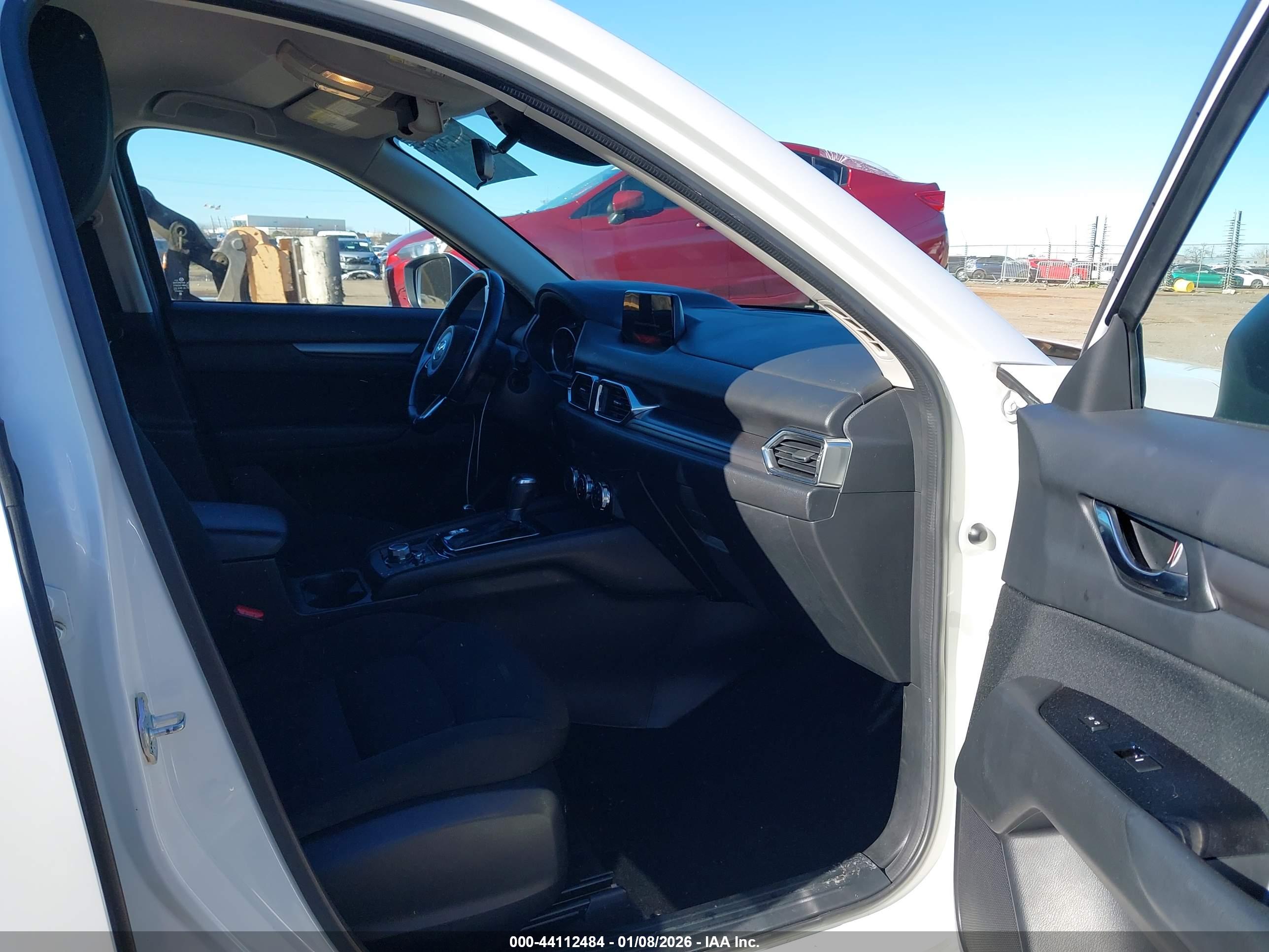 MAZDA CX-5 image 5
