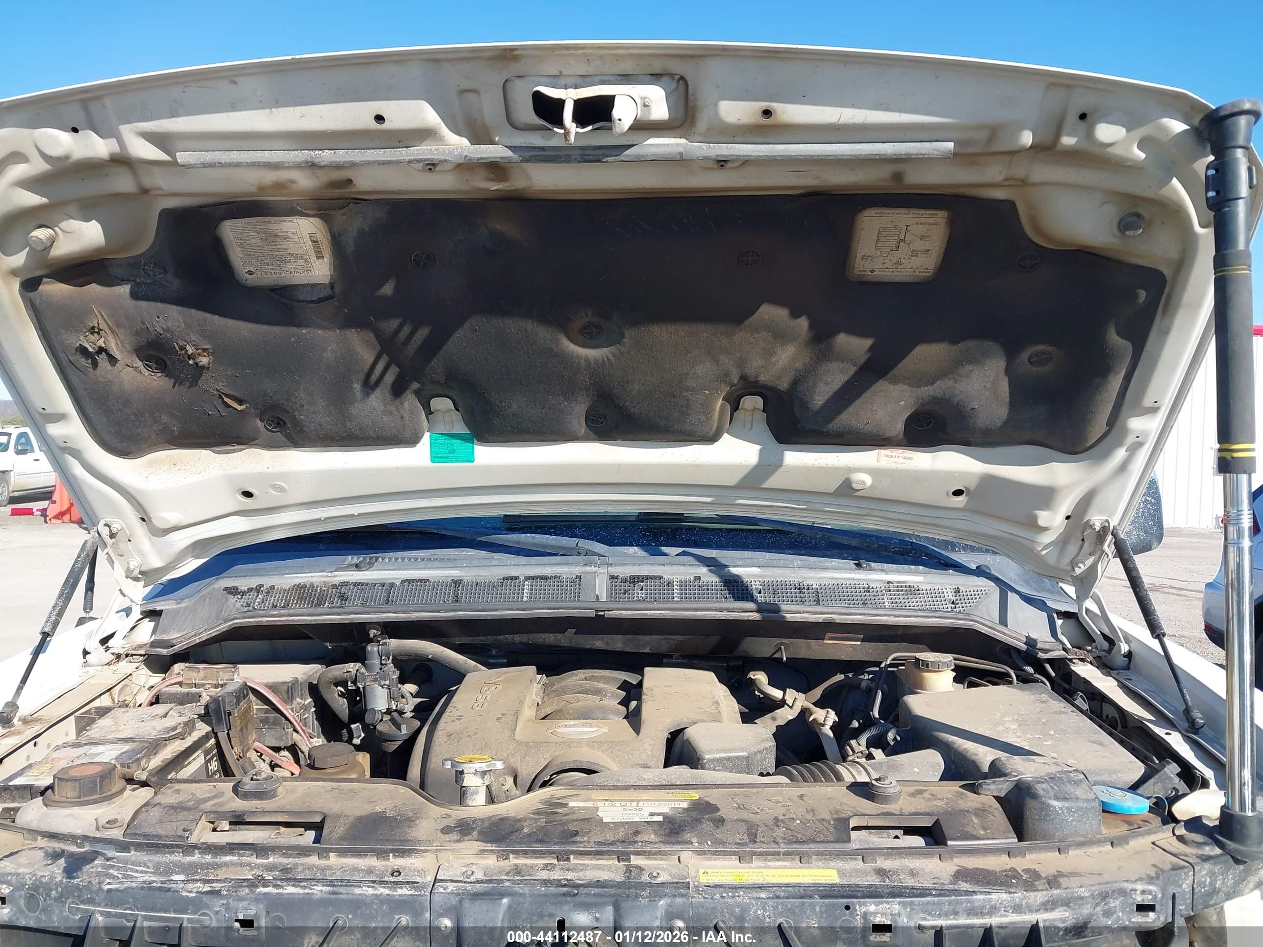 NISSAN TITAN image 10