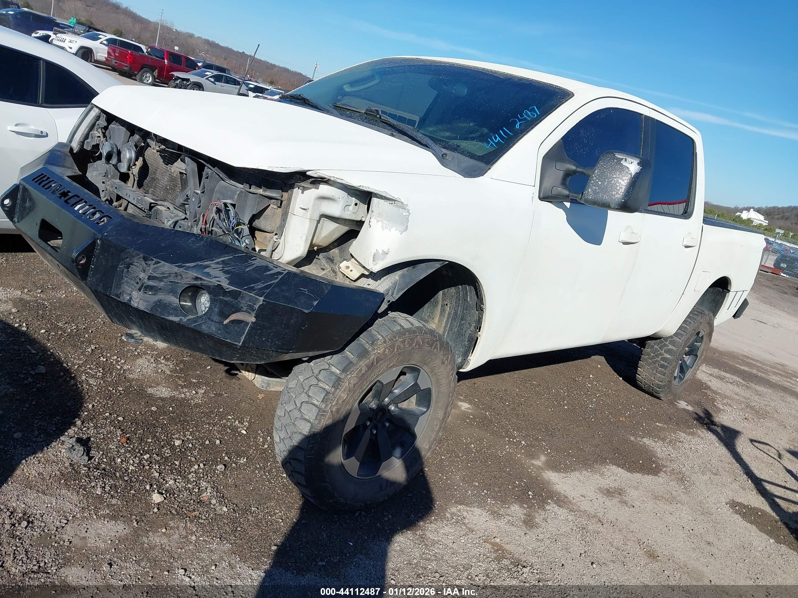 NISSAN TITAN image 2