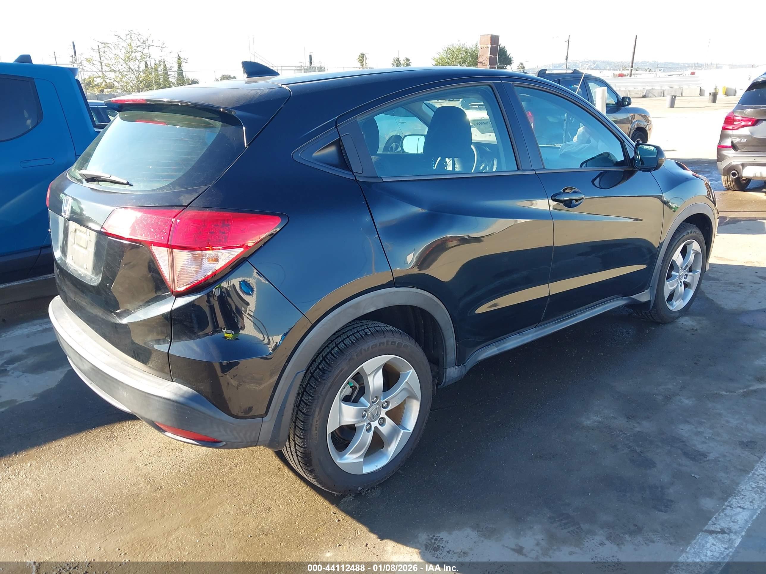 HONDA HR-V image 4