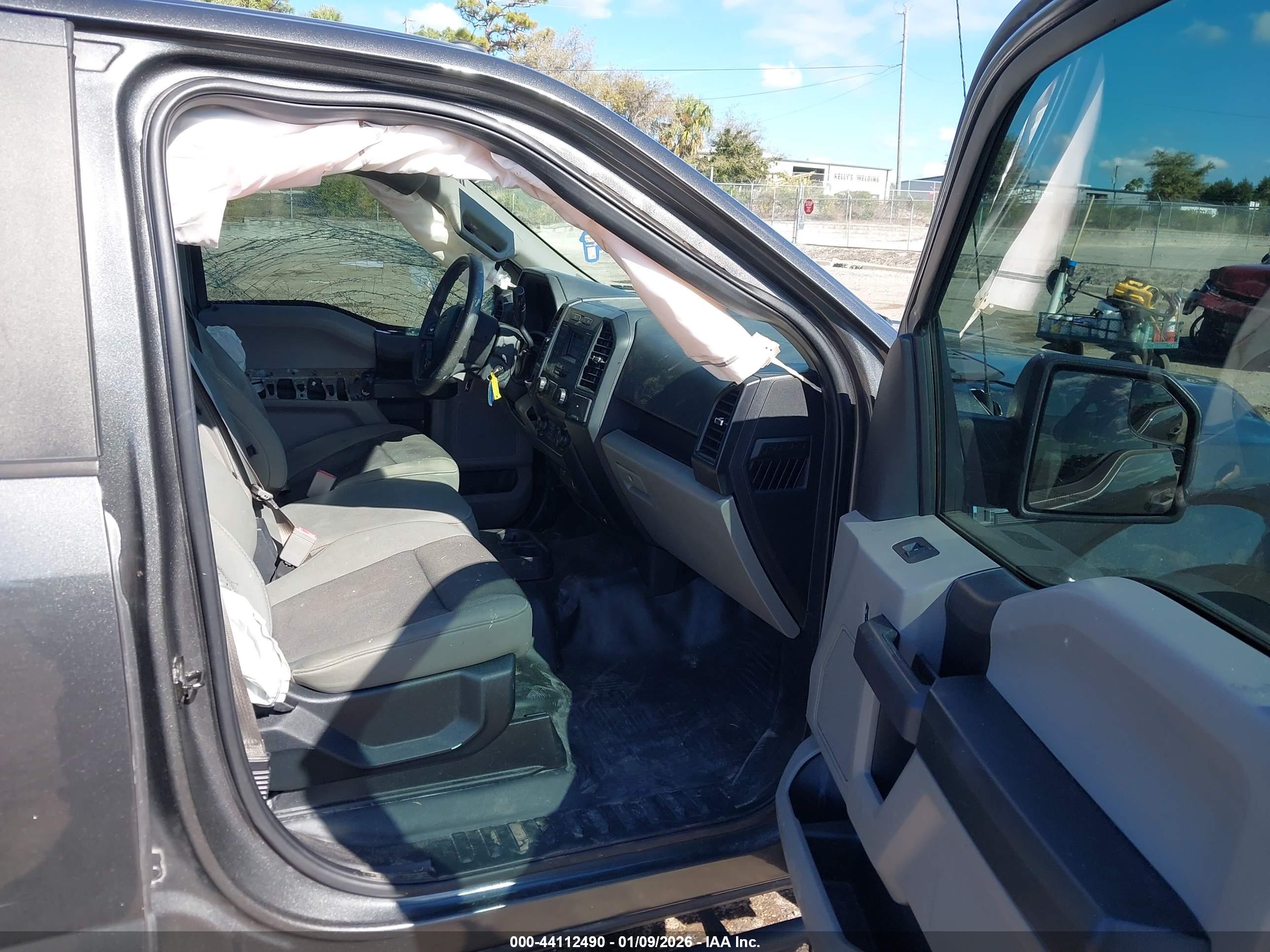 FORD F-150 image 5
