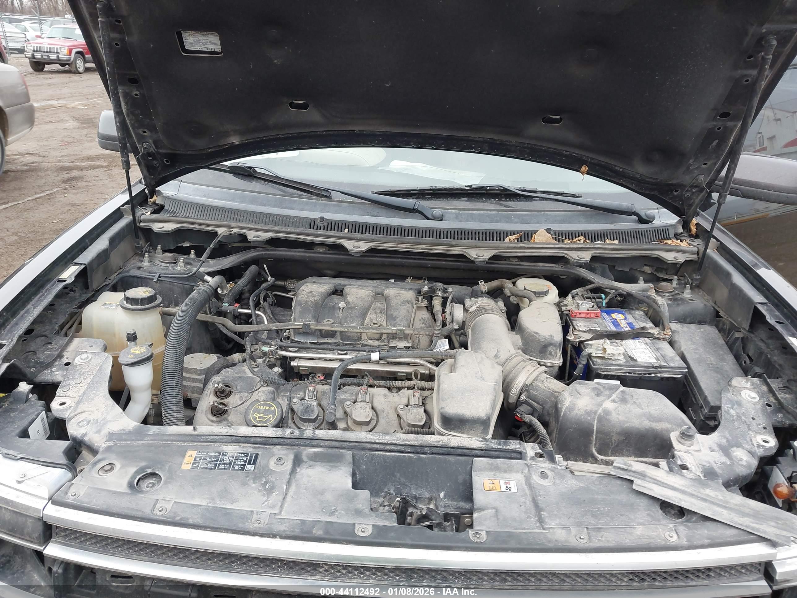 FORD FLEX image 10