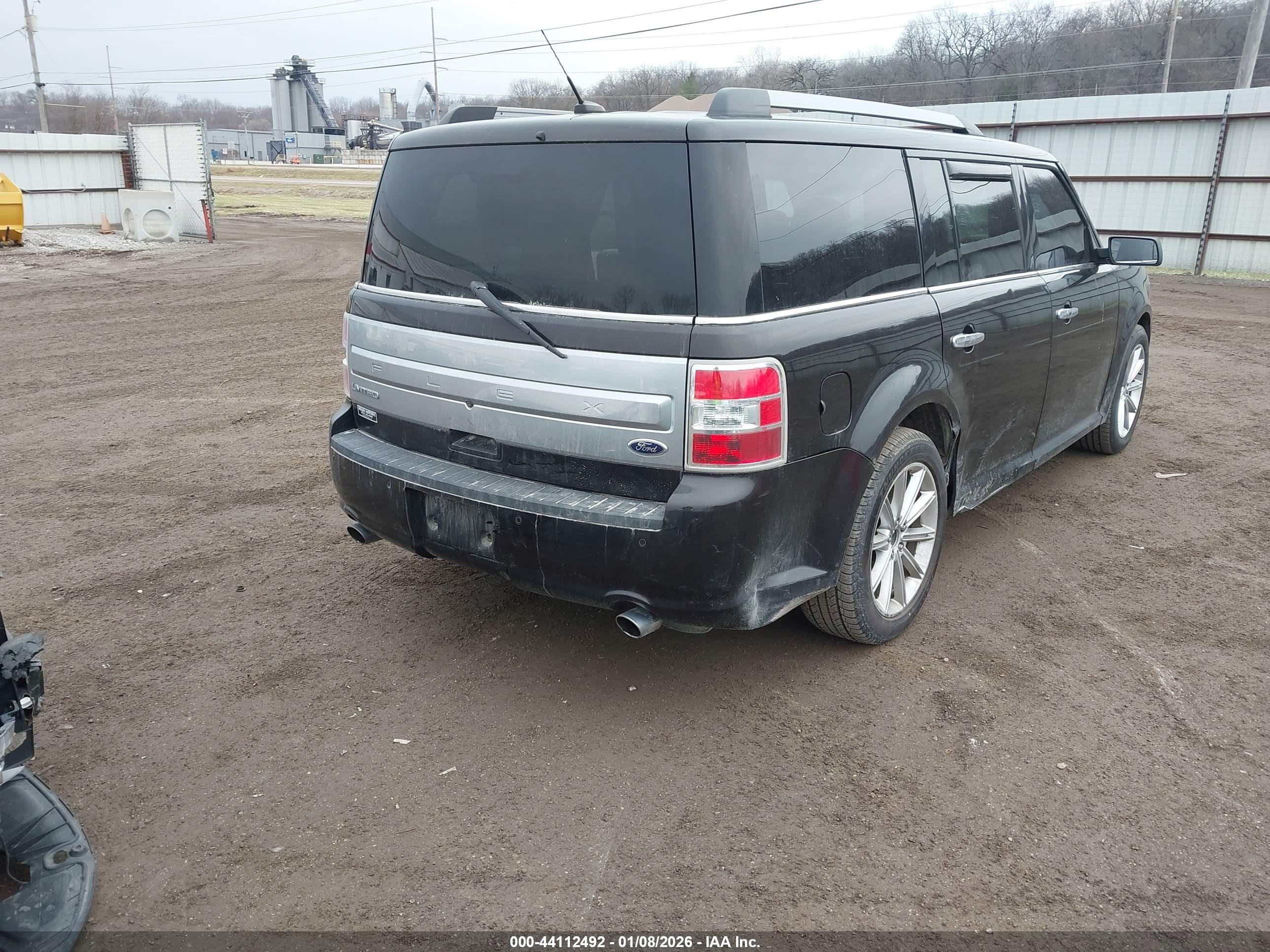 FORD FLEX image 4