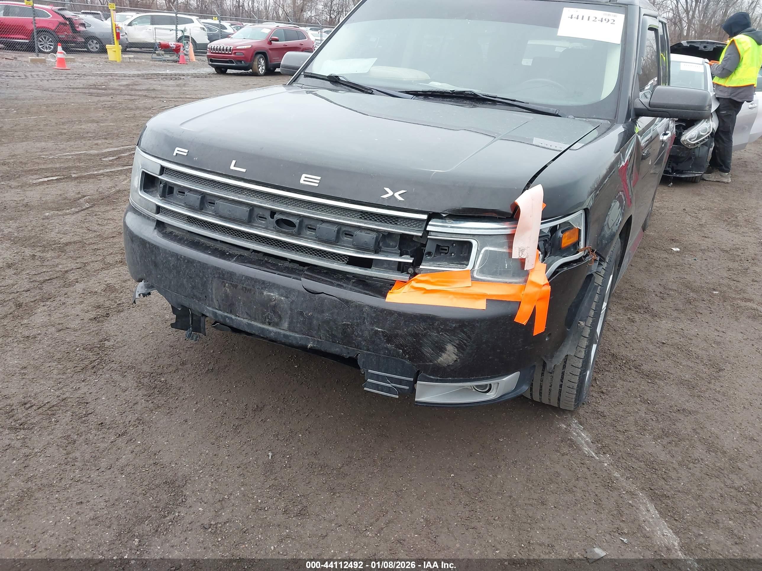 FORD FLEX image 6