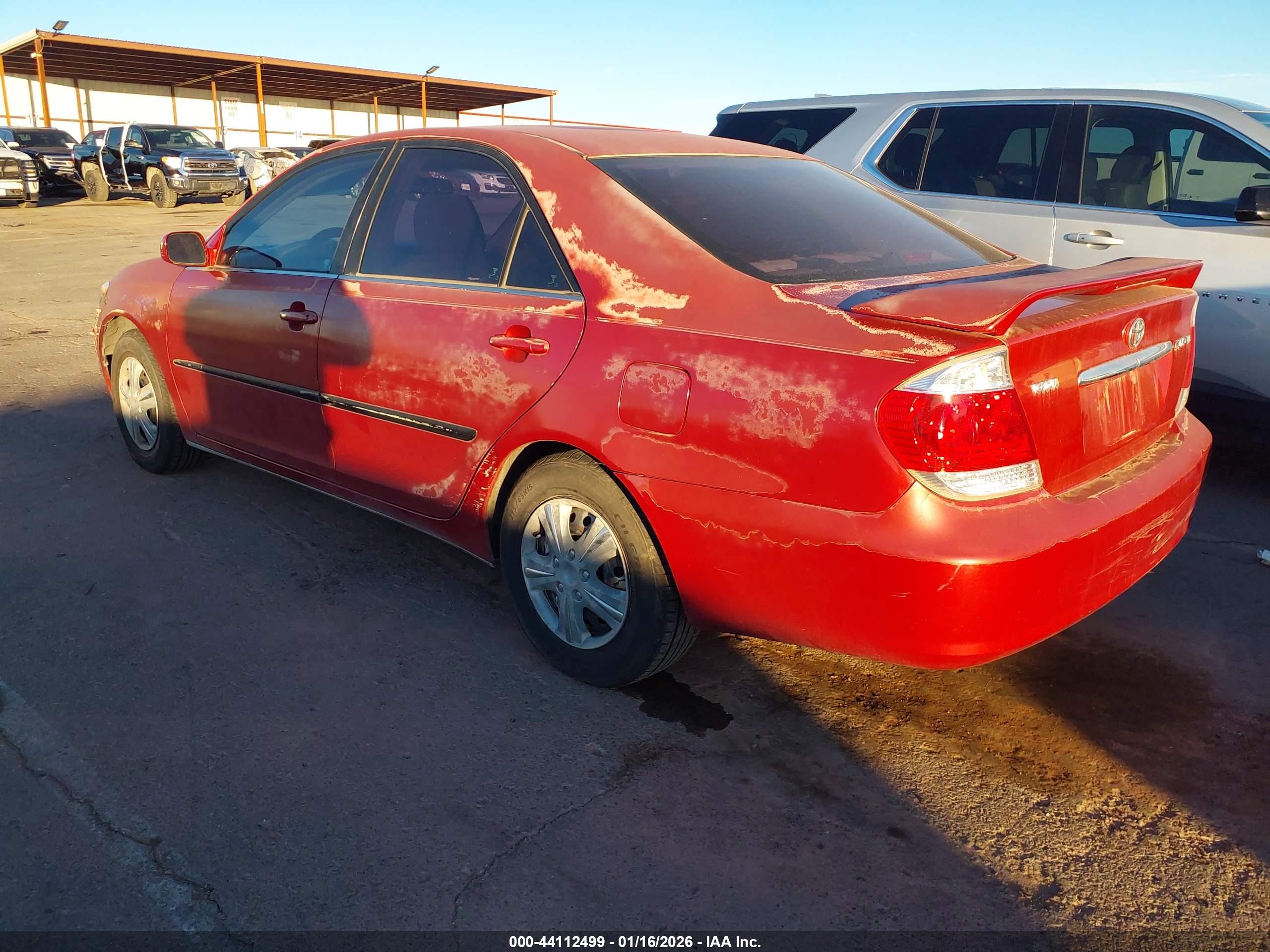 TOYOTA CAMRY image 3