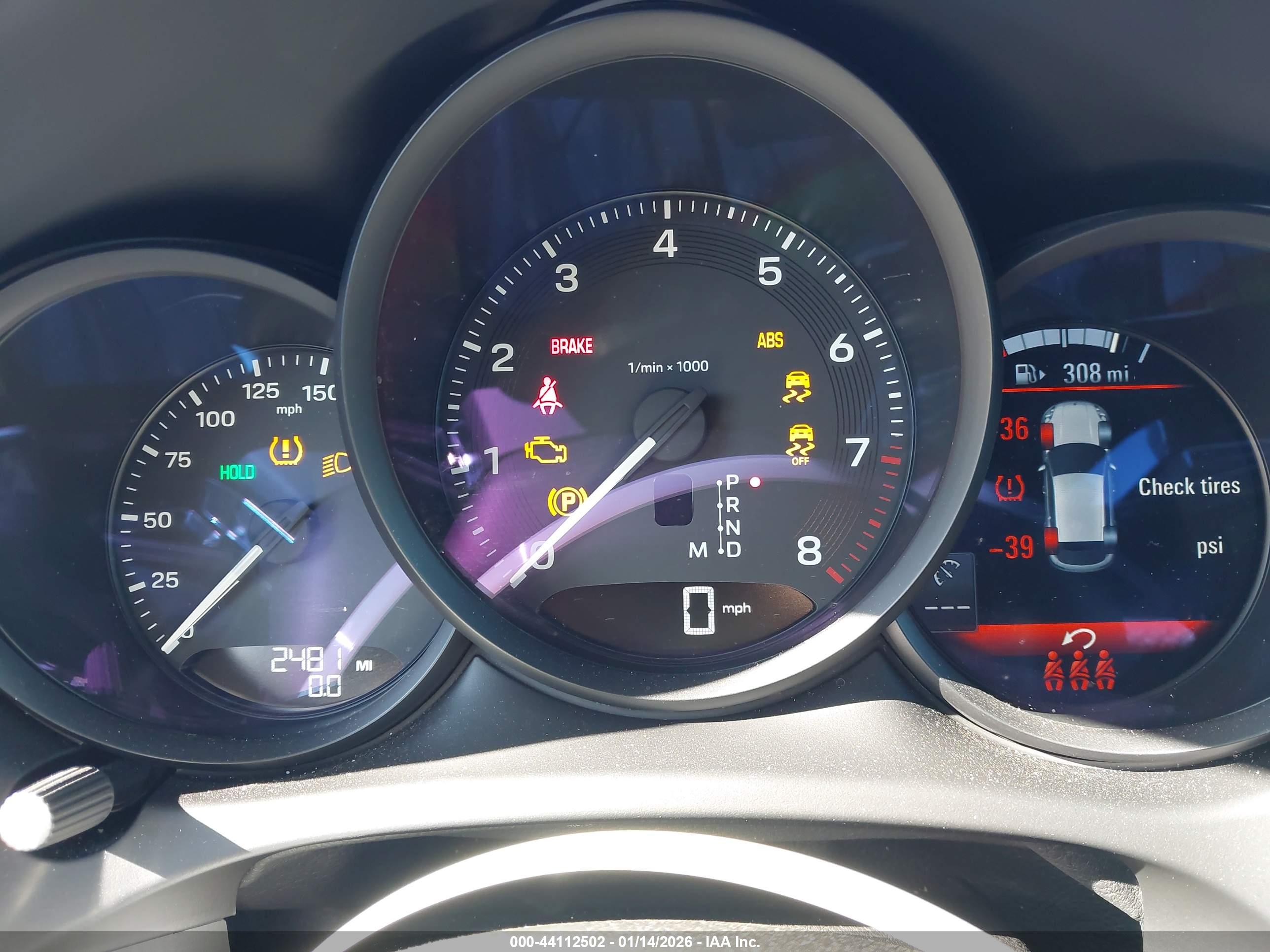 PORSCHE MACAN image 7