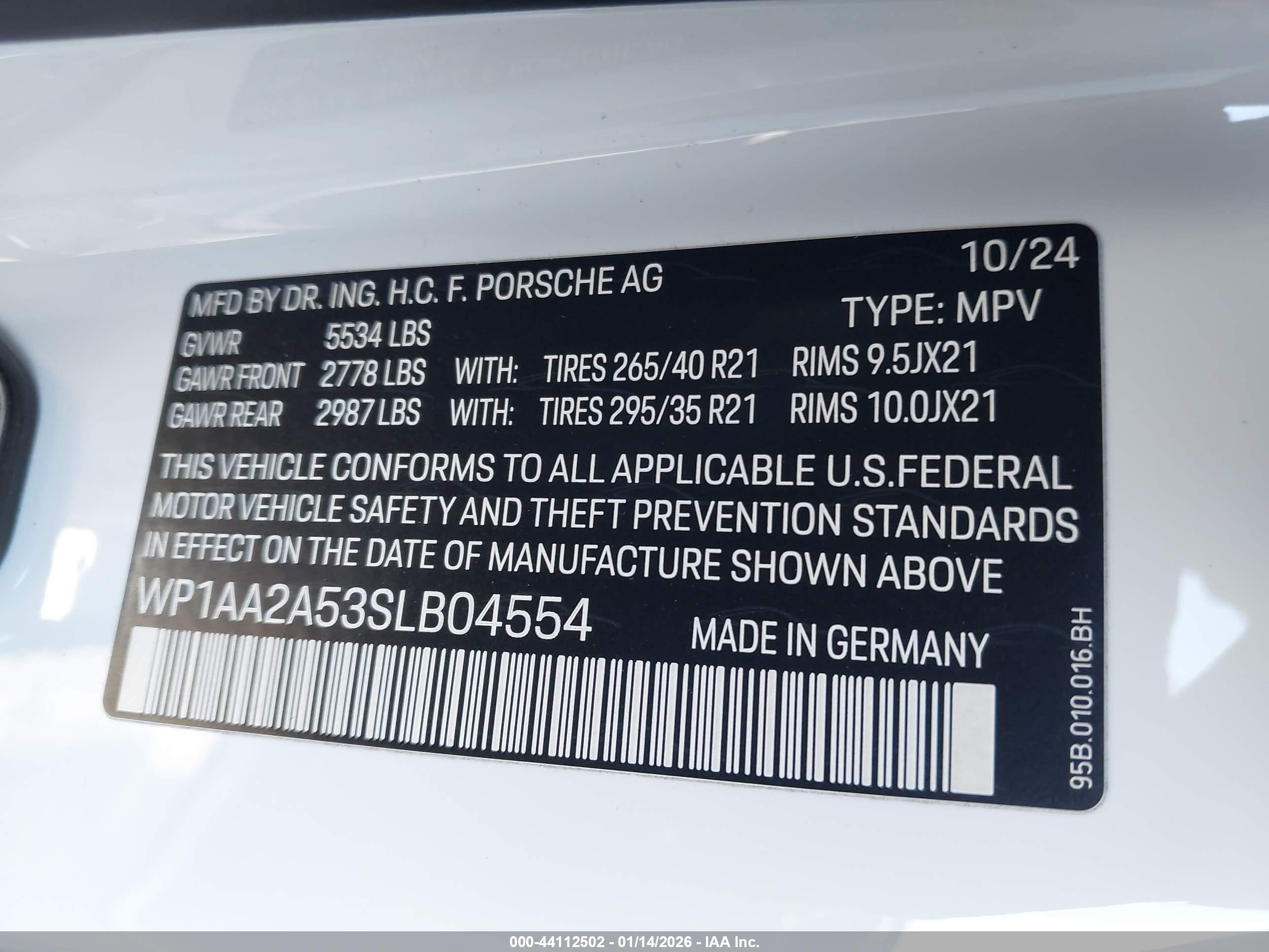 PORSCHE MACAN image 9