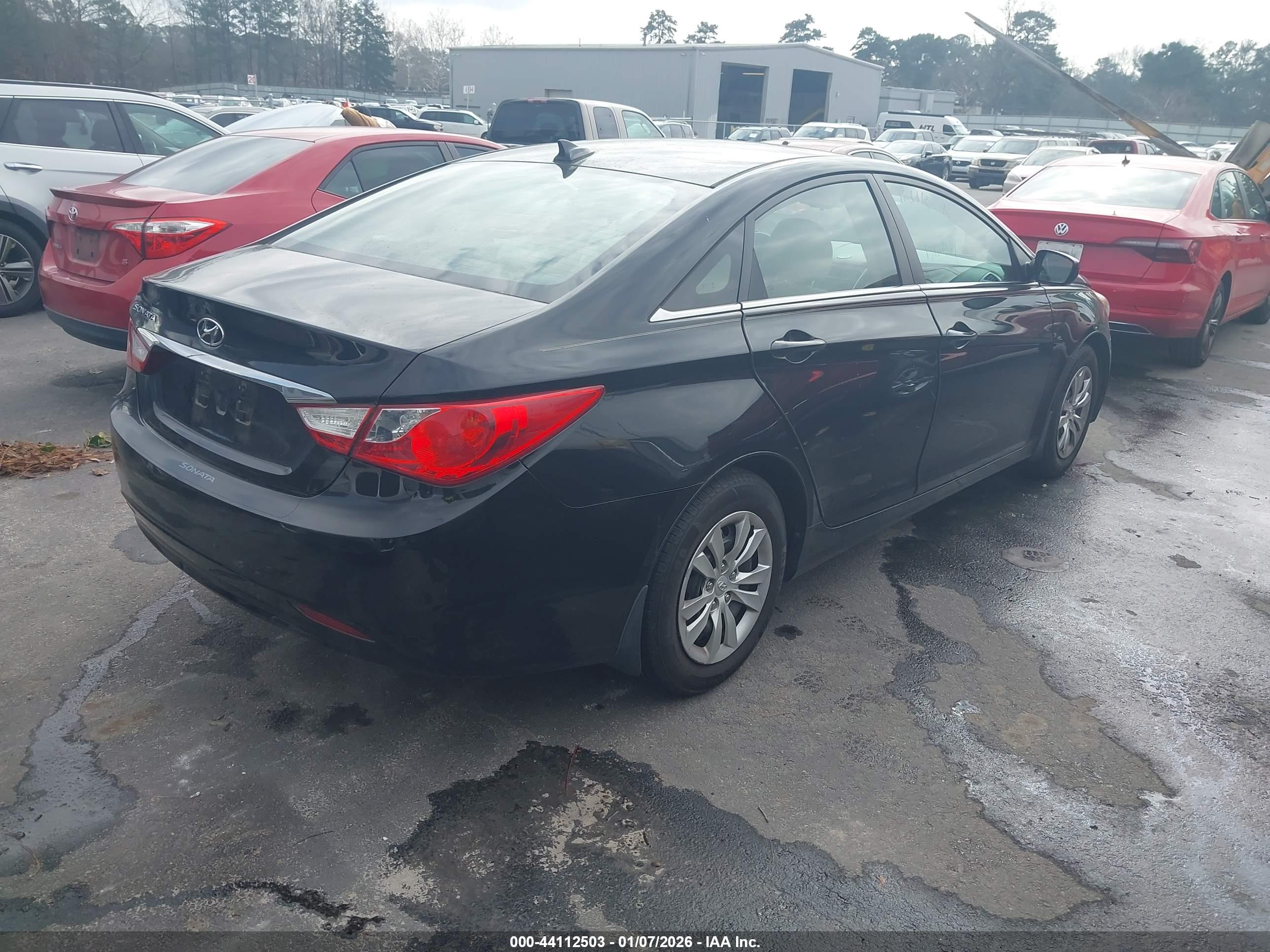 HYUNDAI SONATA image 4