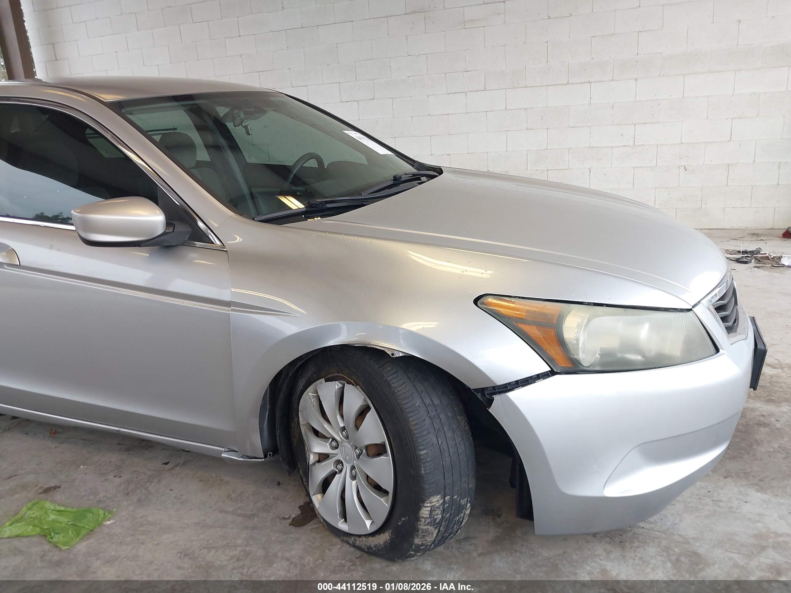 HONDA ACCORD image 6