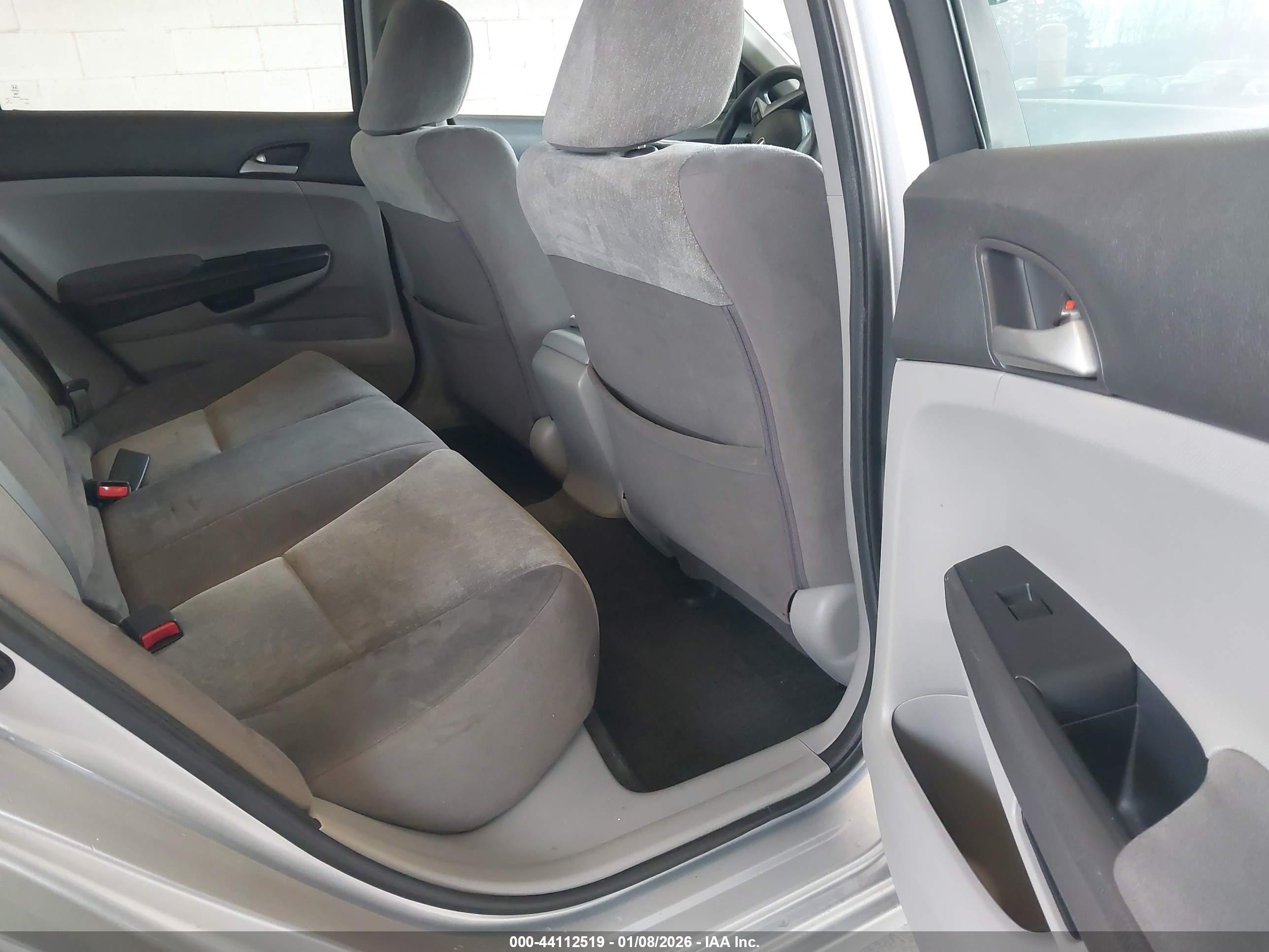 HONDA ACCORD image 8