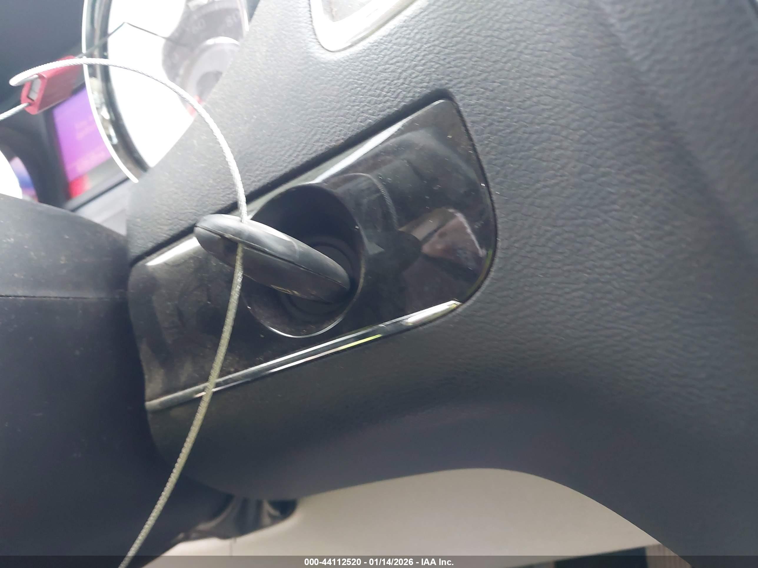 CHRYSLER TOWN image 11