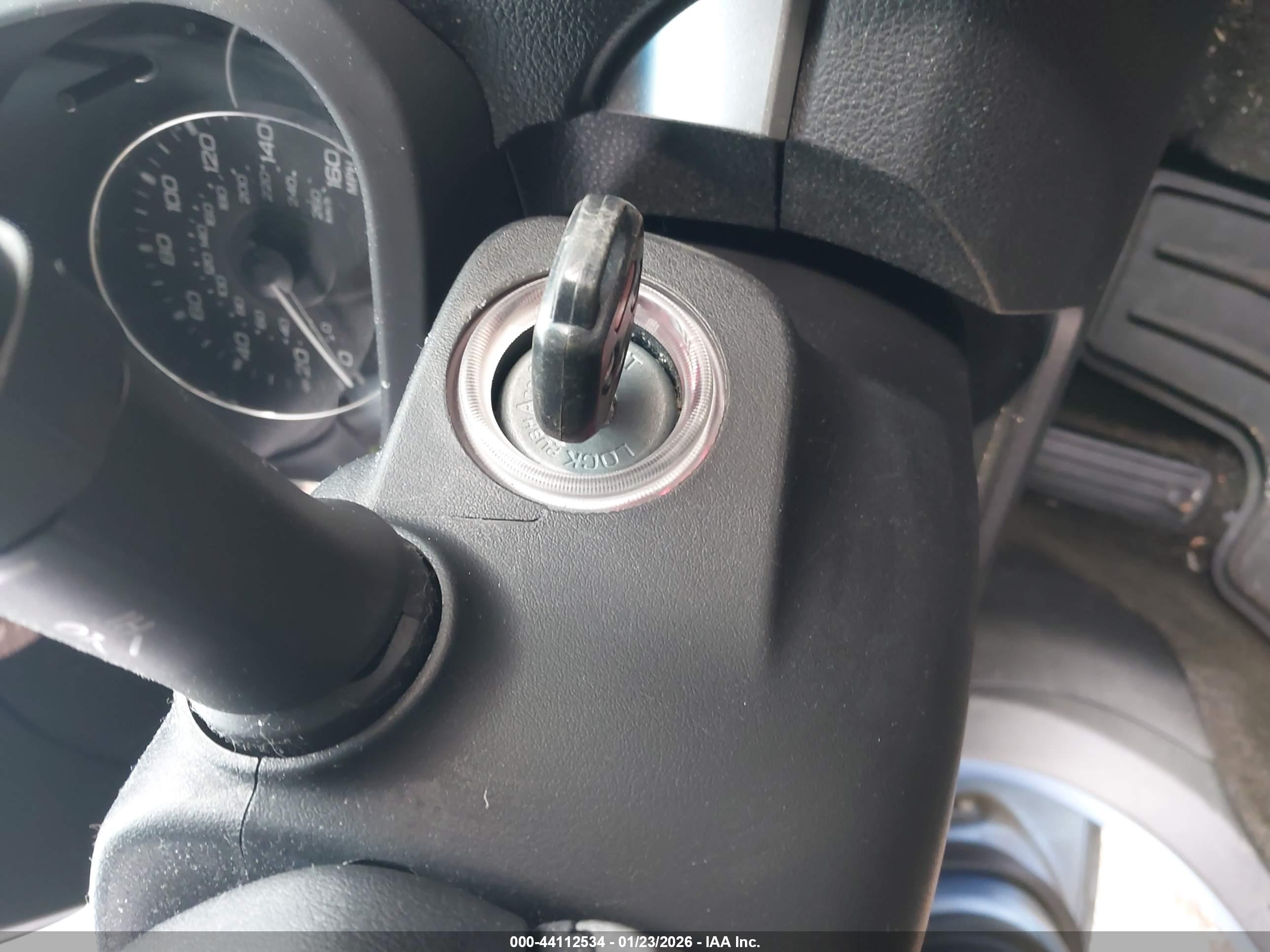 SUBARU LEGACY image 11