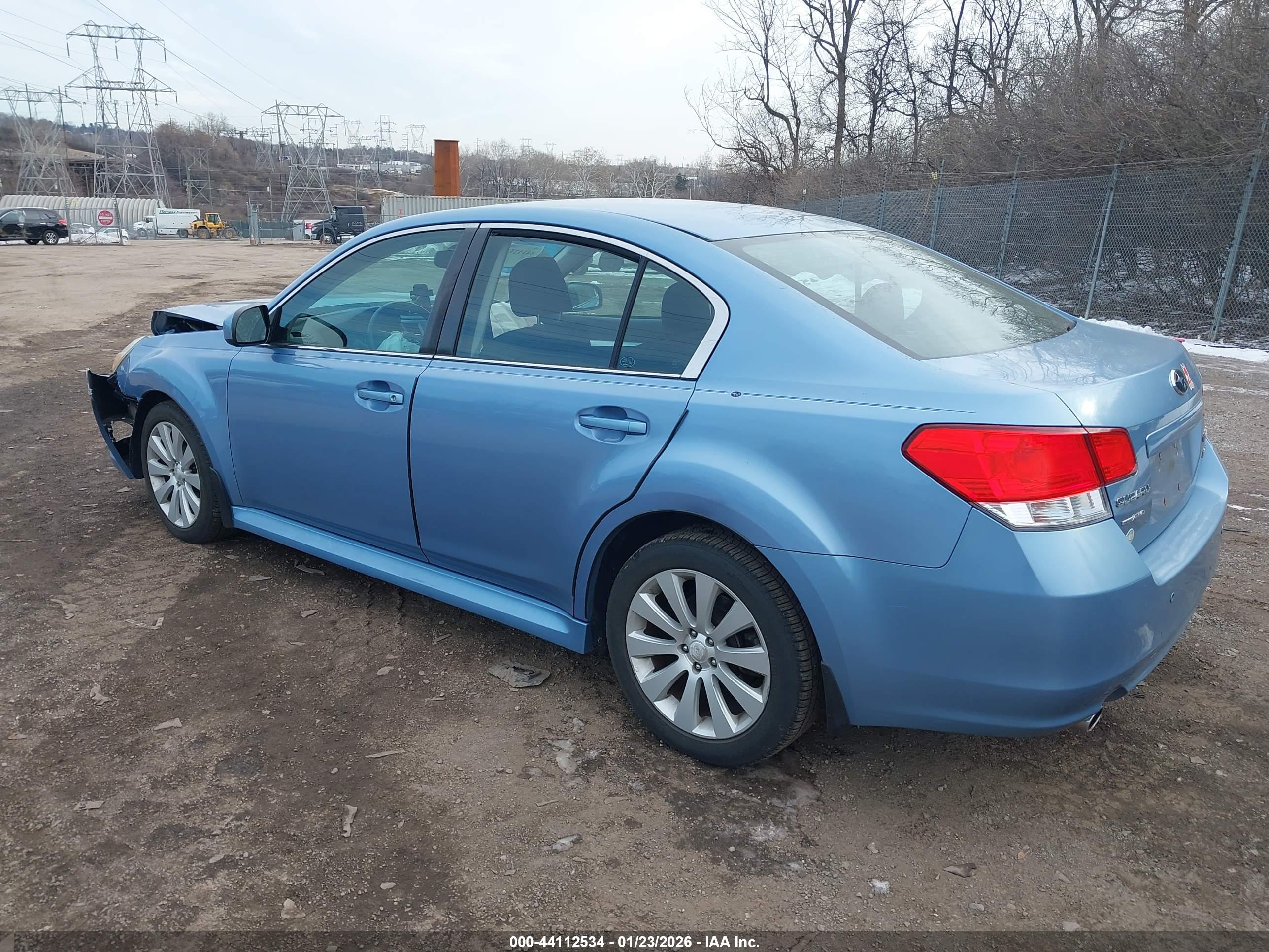SUBARU LEGACY image 3