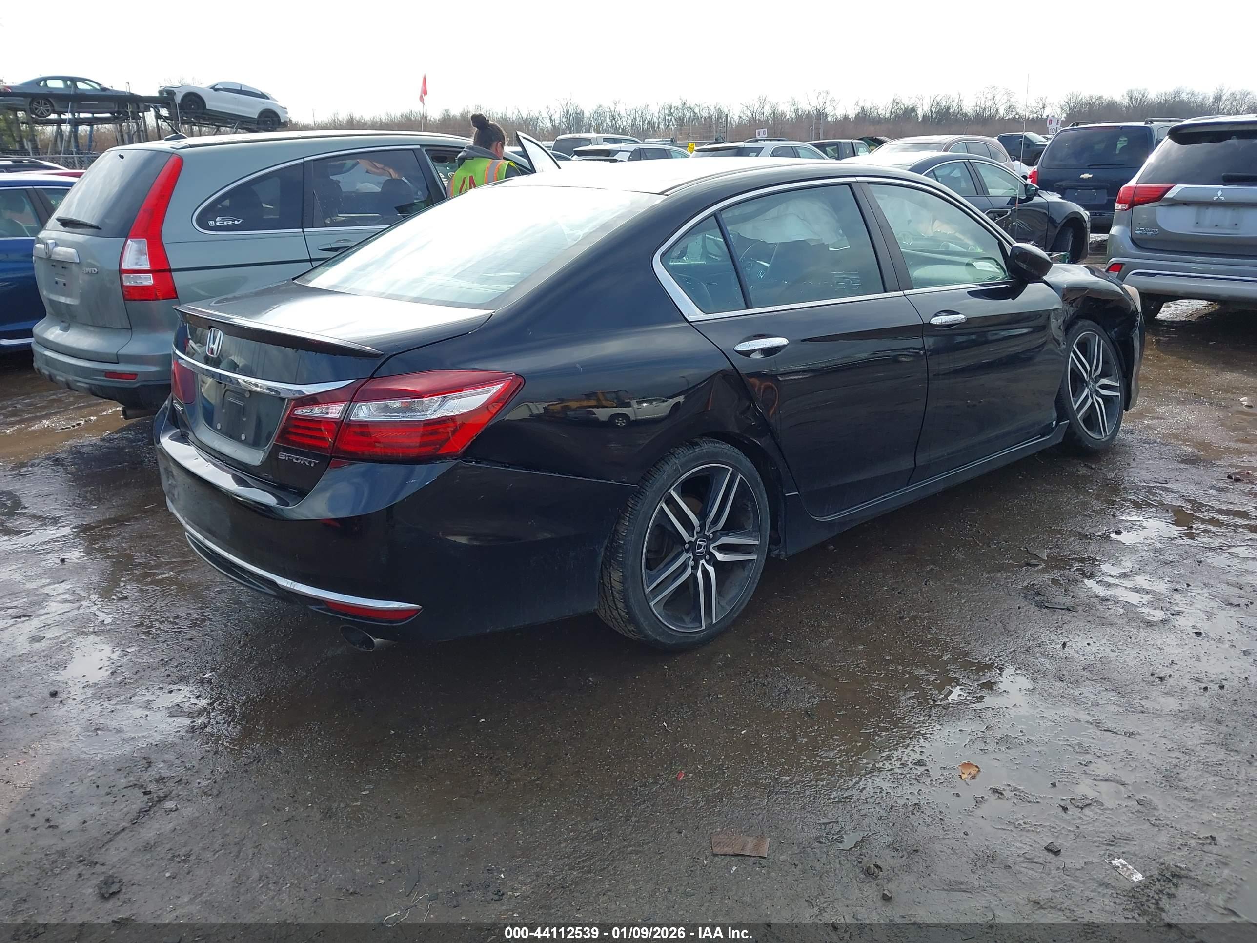 HONDA ACCORD image 4
