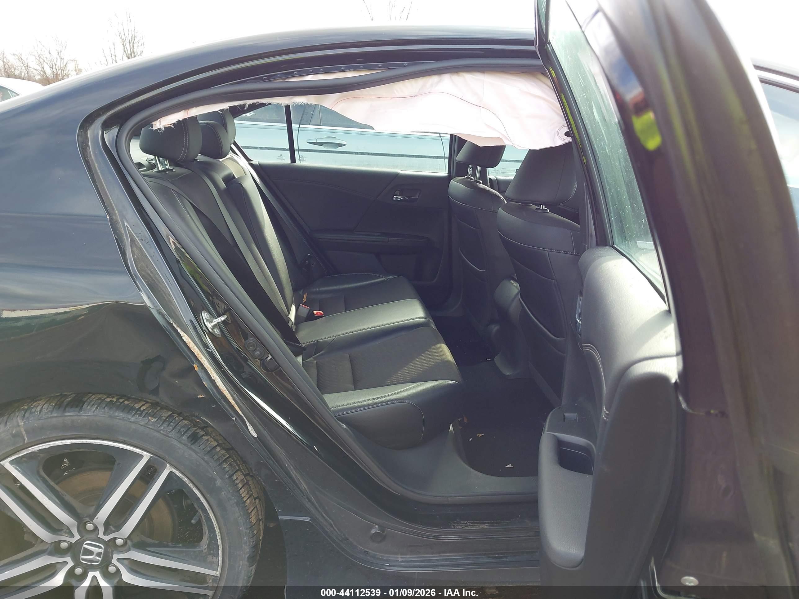 HONDA ACCORD image 8